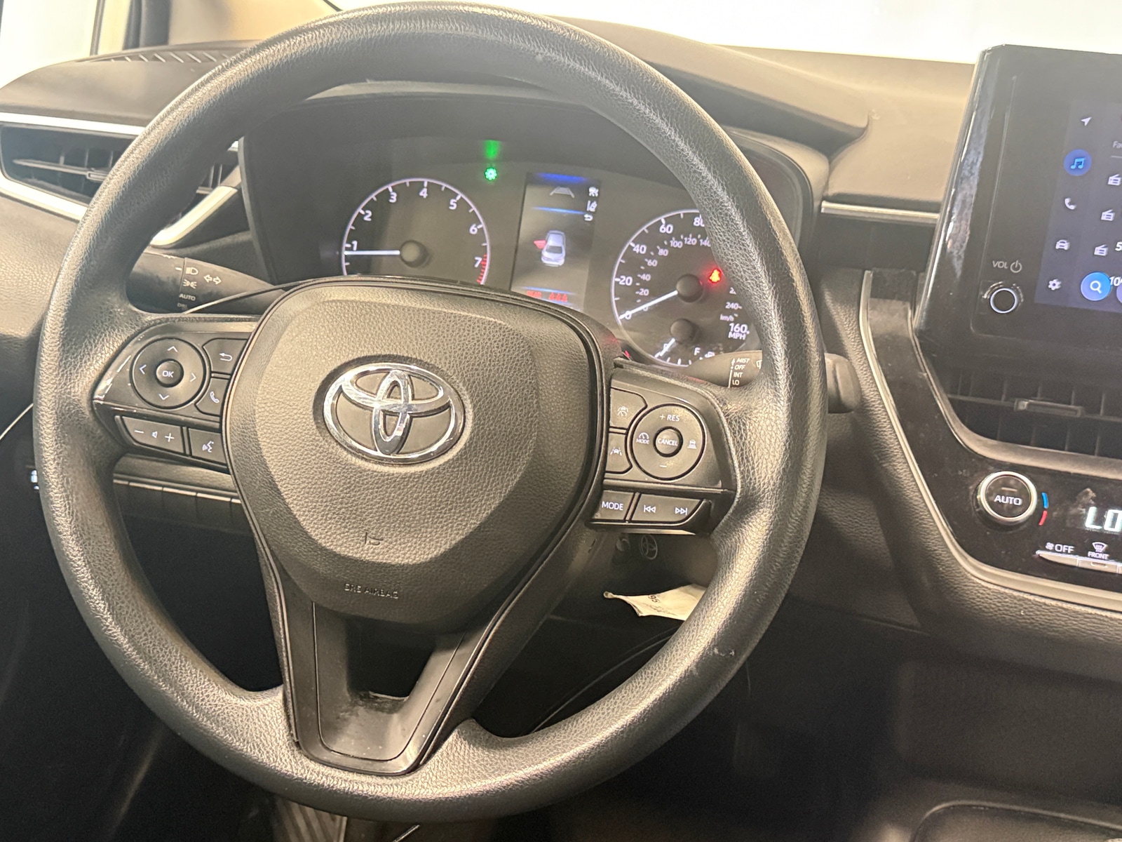 Thumbnail: 2023 Toyota Corolla - 5
