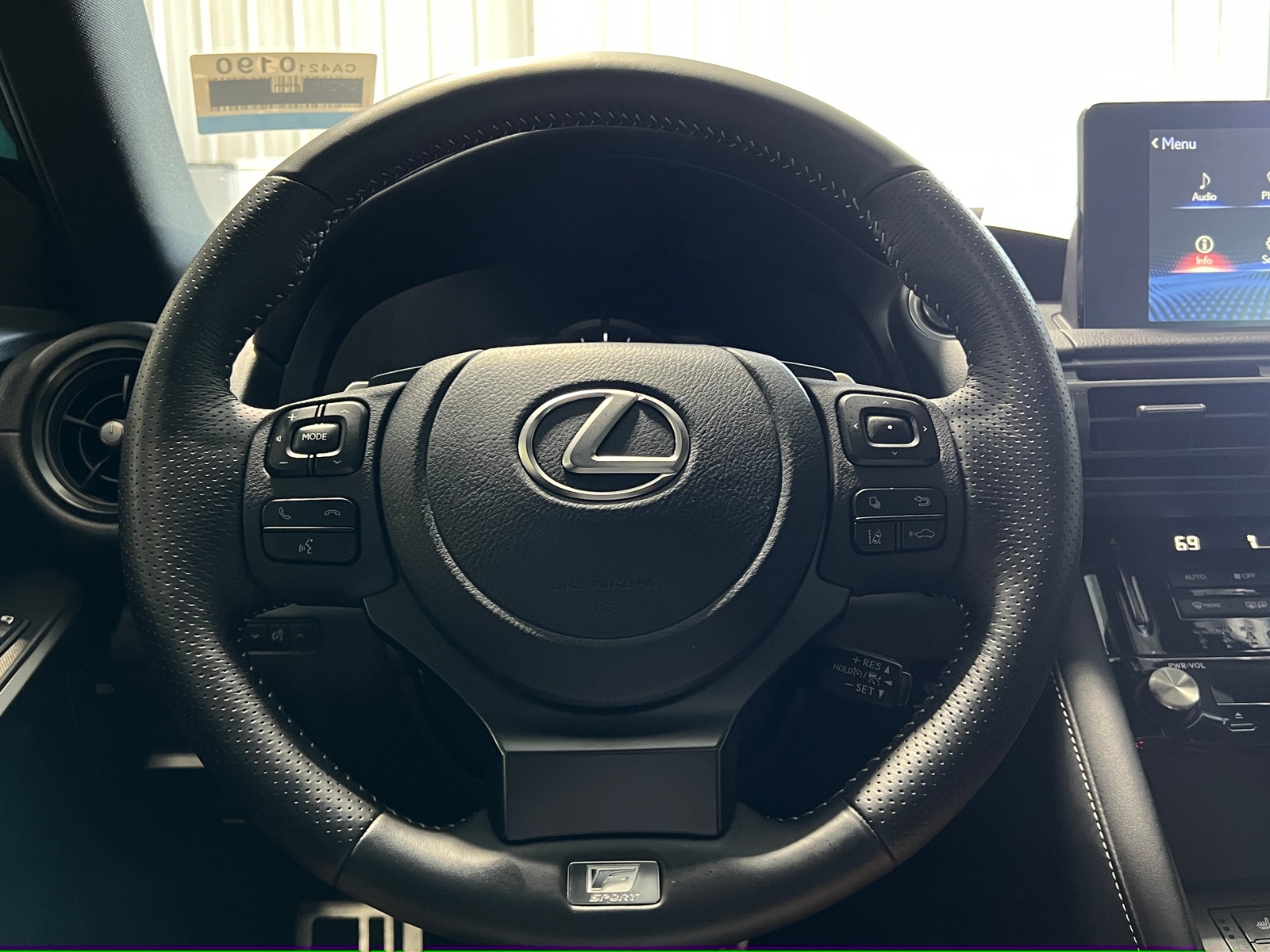 Thumbnail: 2025 Lexus IS - 4