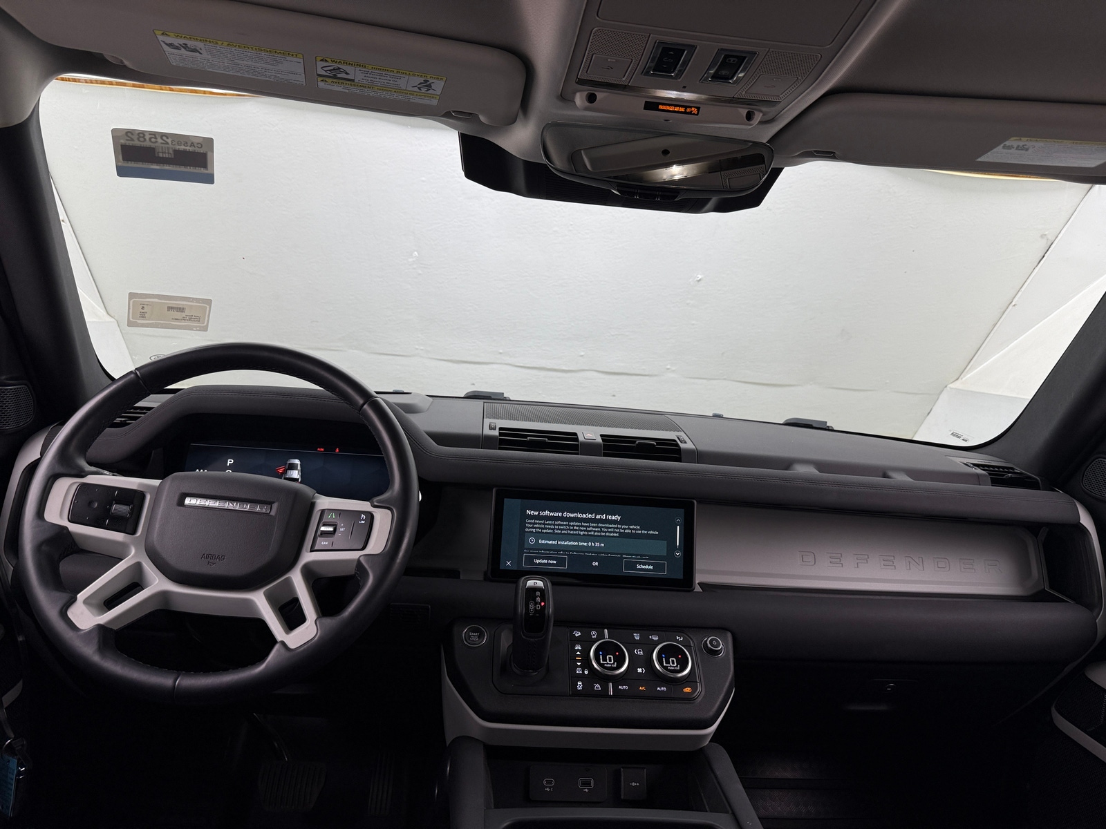 Thumbnail: 2023 Land Rover Defender - 2