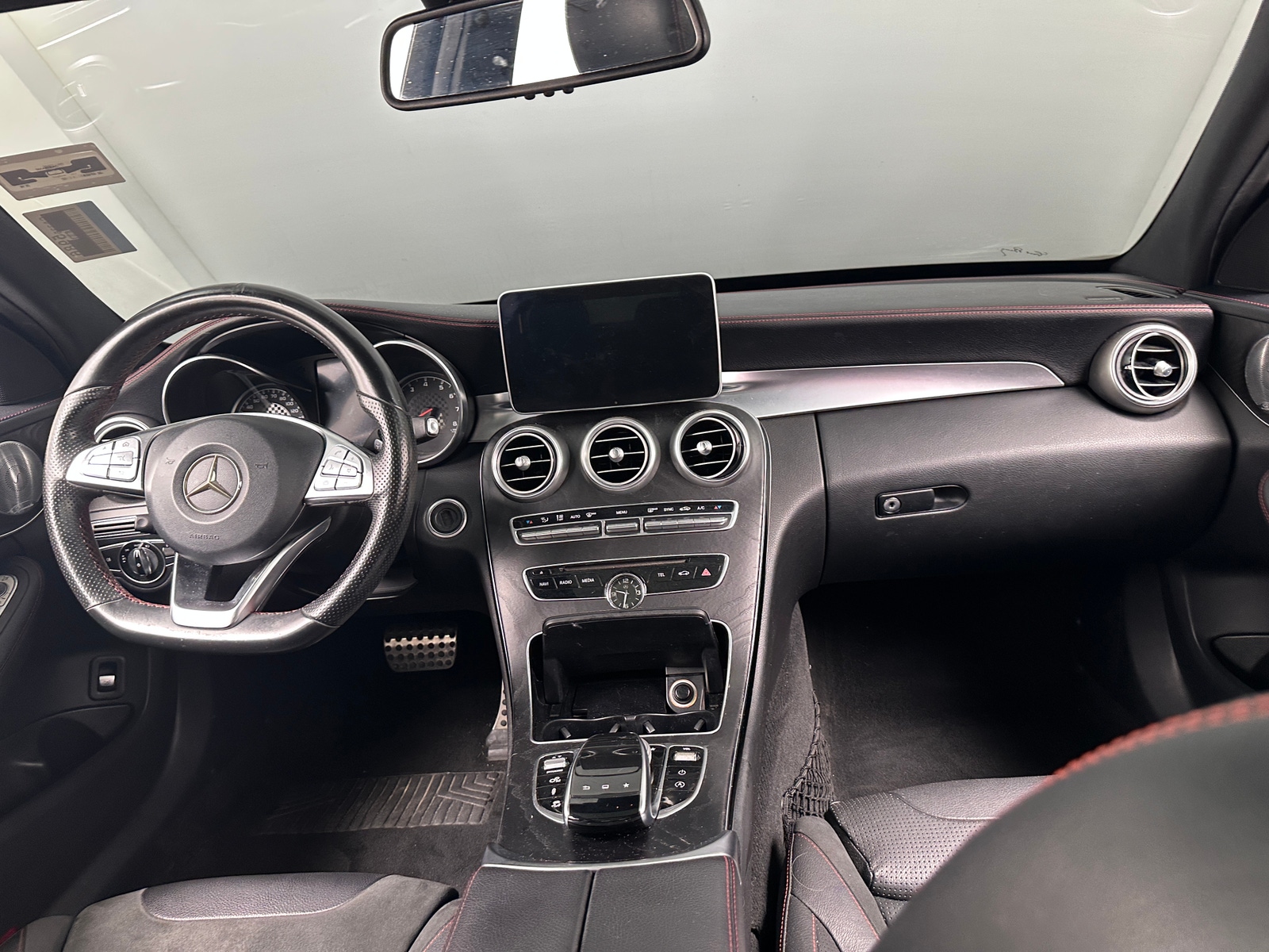 Thumbnail: 2016 Mercedes-Benz C-Class - 2