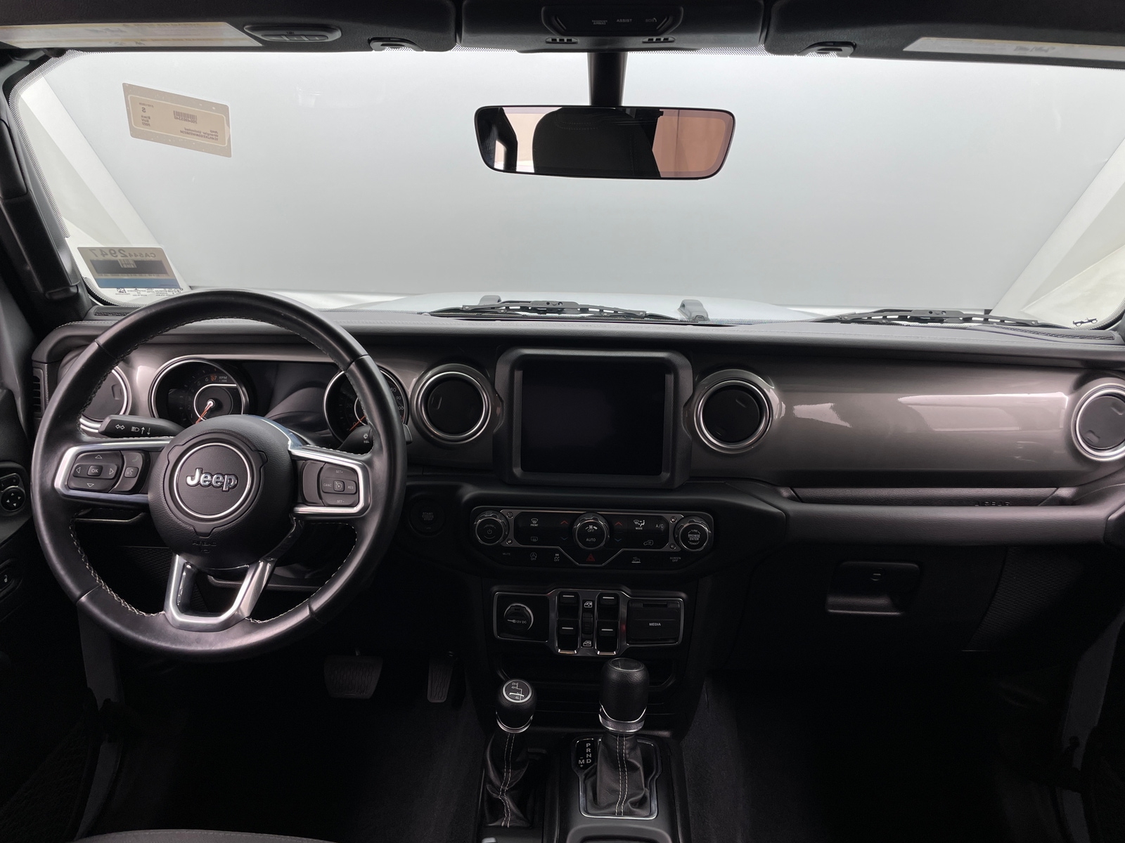 Thumbnail: 2022 Jeep Wrangler - 3
