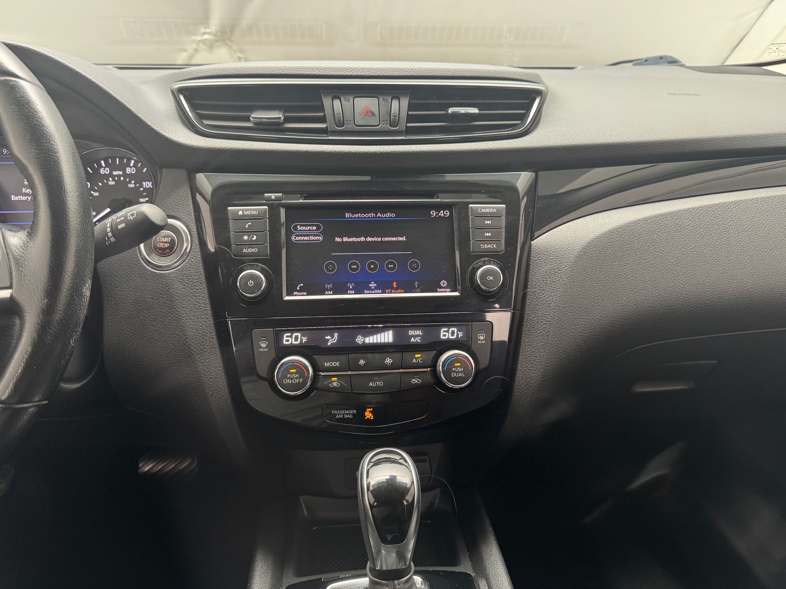 Thumbnail: 2020 Nissan Rogue Sport - 4