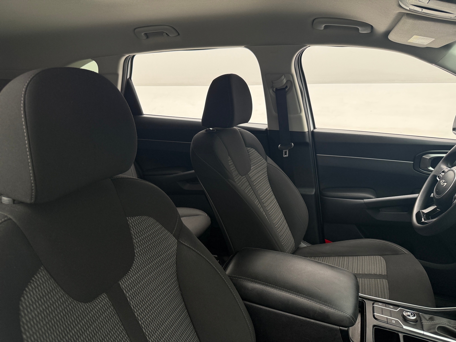 Thumbnail: 2023 Kia Sorento - 2