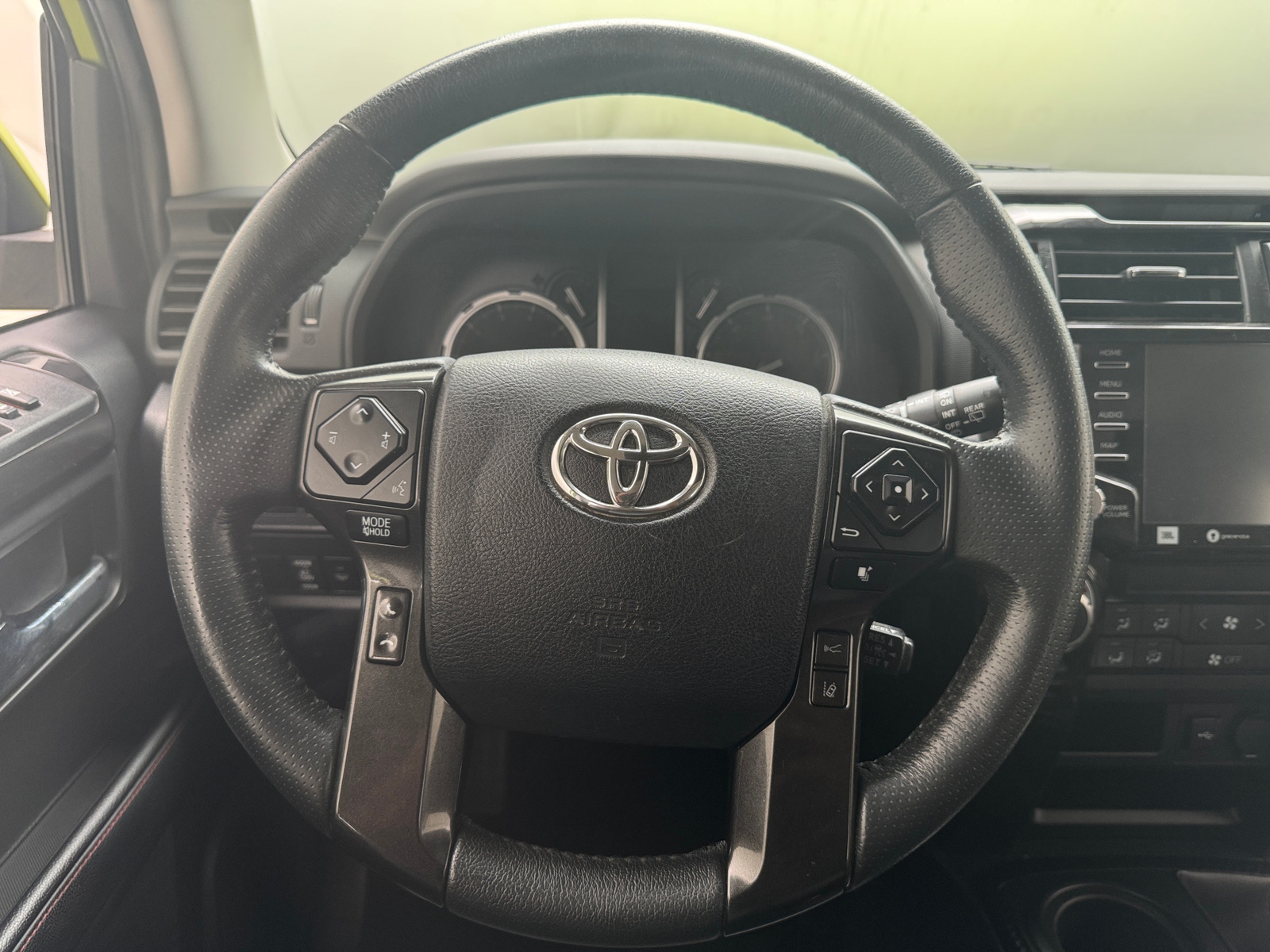 Thumbnail: 2022 Toyota 4Runner - 4