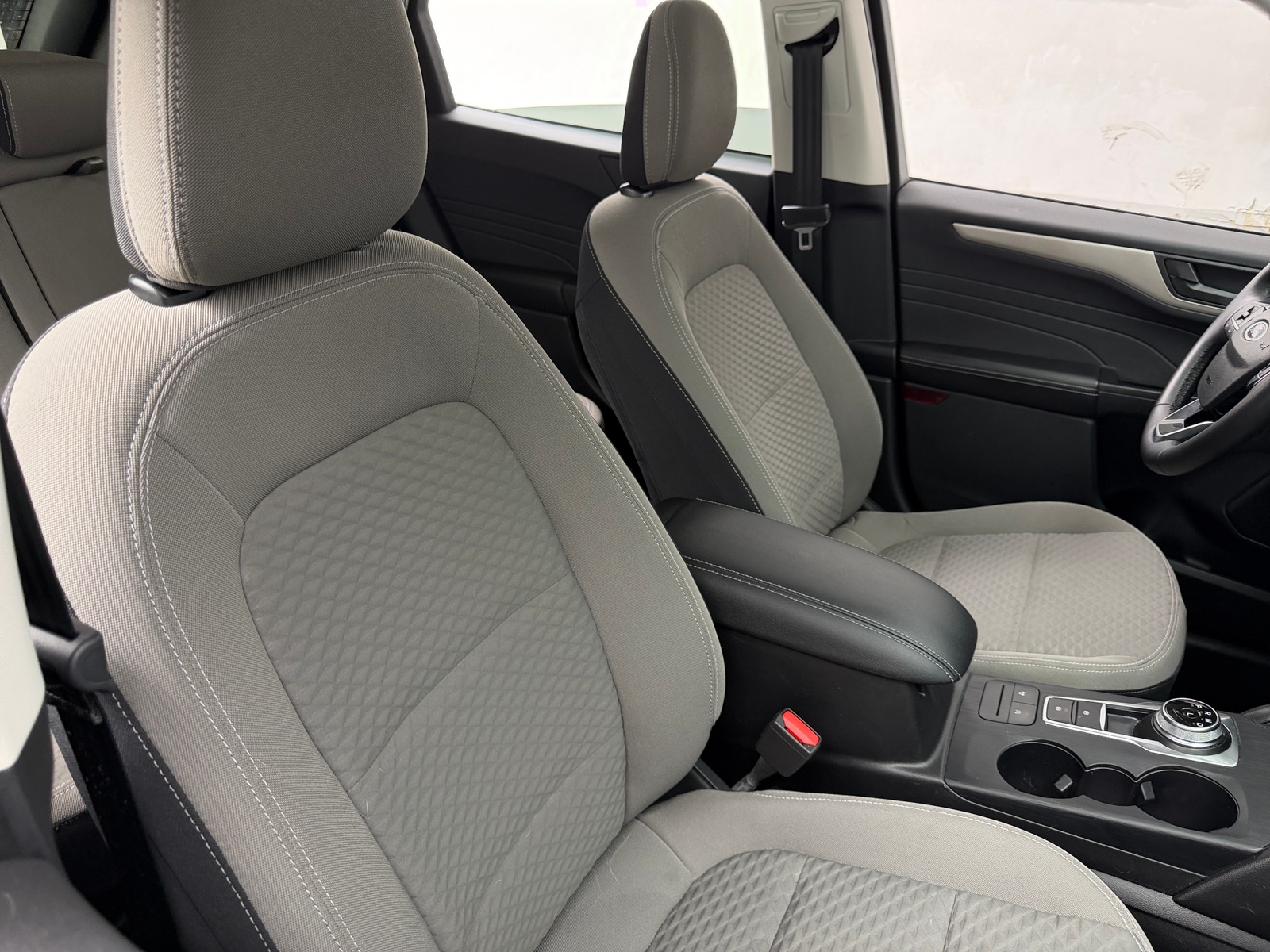 Thumbnail: 2022 Ford Escape - 2