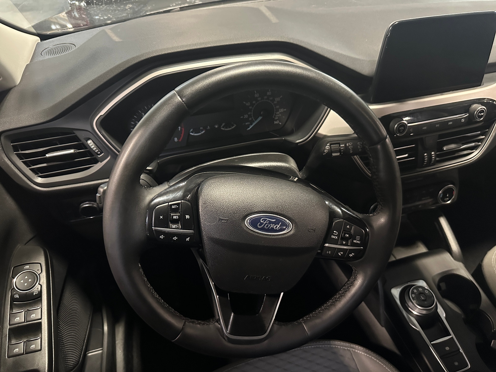 Thumbnail: 2022 Ford Escape - 5