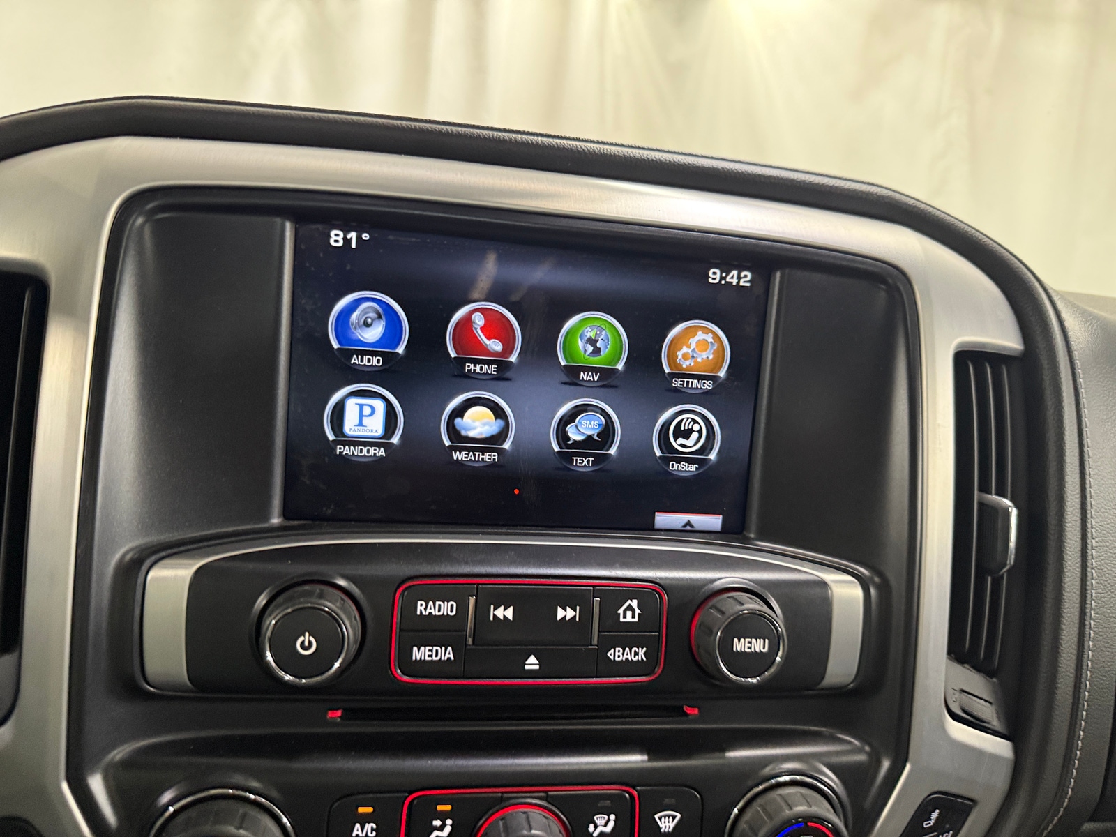 Thumbnail: 2015 GMC Sierra 1500 - 3