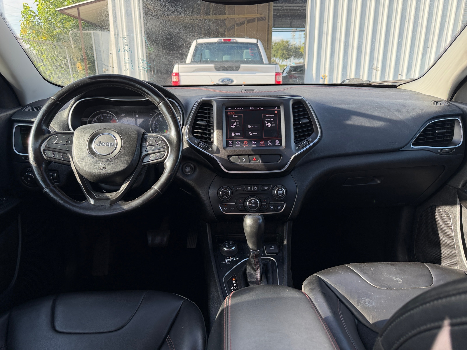 Thumbnail: 2020 Jeep Cherokee - 3