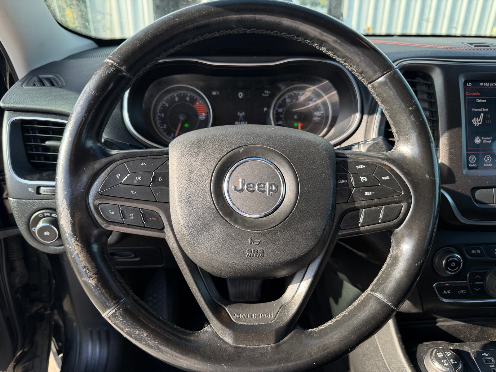 Thumbnail: 2020 Jeep Cherokee - 5