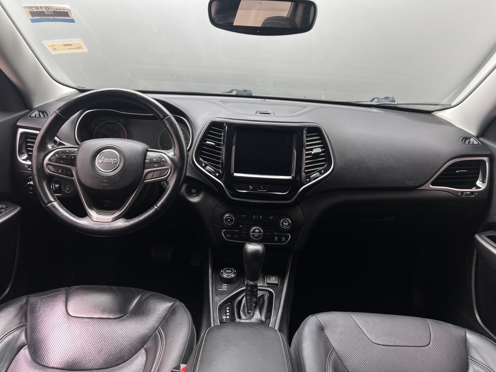 Thumbnail: 2019 Jeep Cherokee - 2
