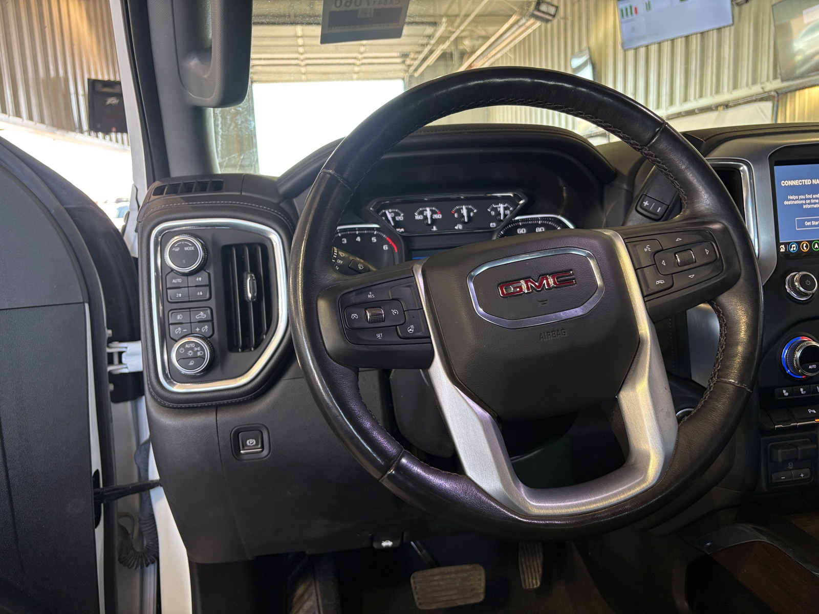 Thumbnail: 2021 GMC Sierra 2500 - 4