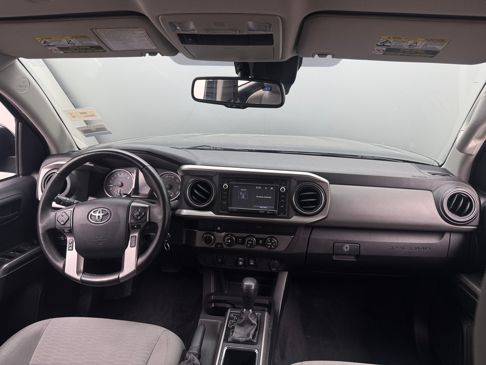 Thumbnail: 2019 Toyota Tacoma - 3