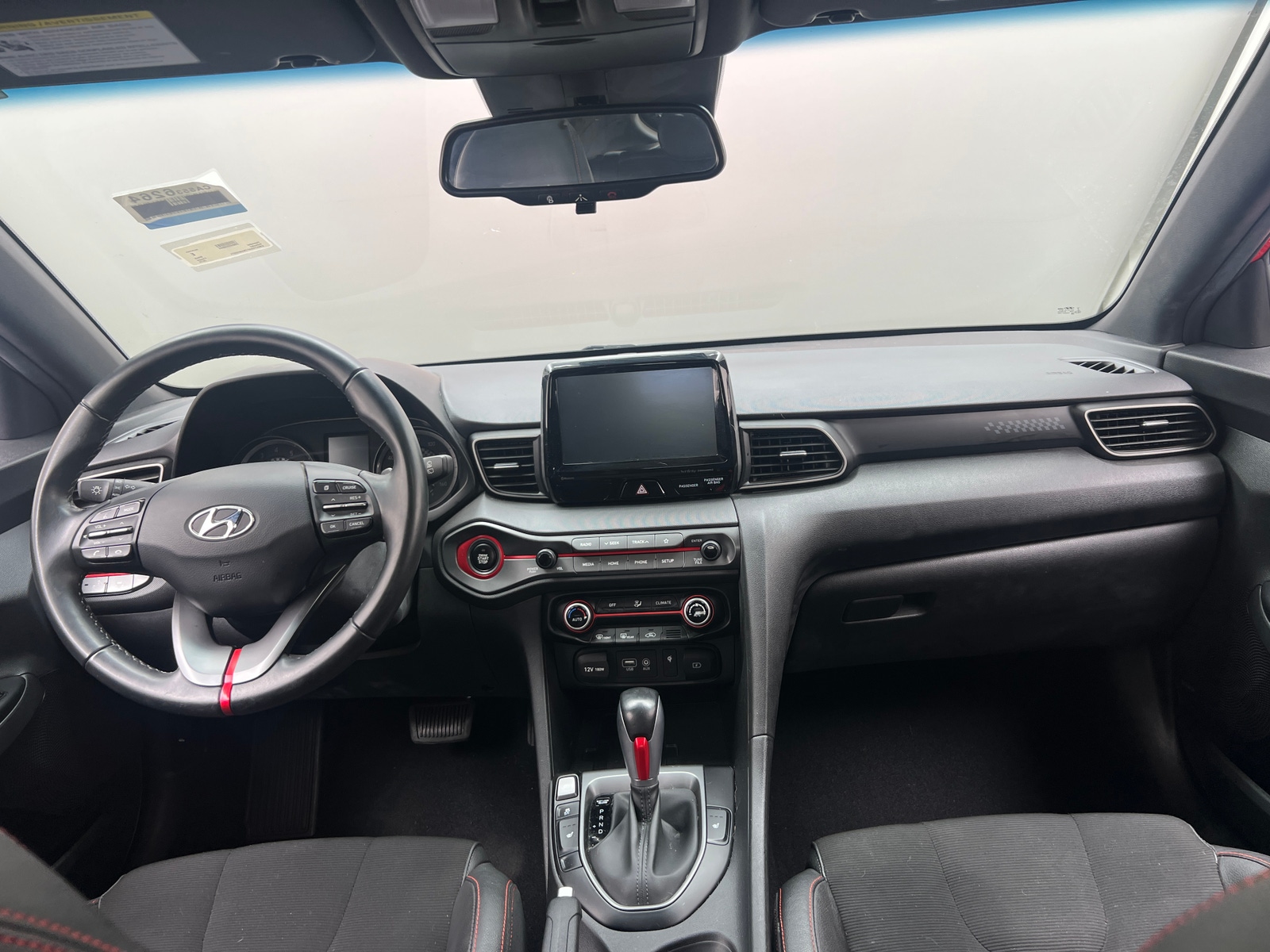 Thumbnail: 2019 Hyundai Veloster - 3