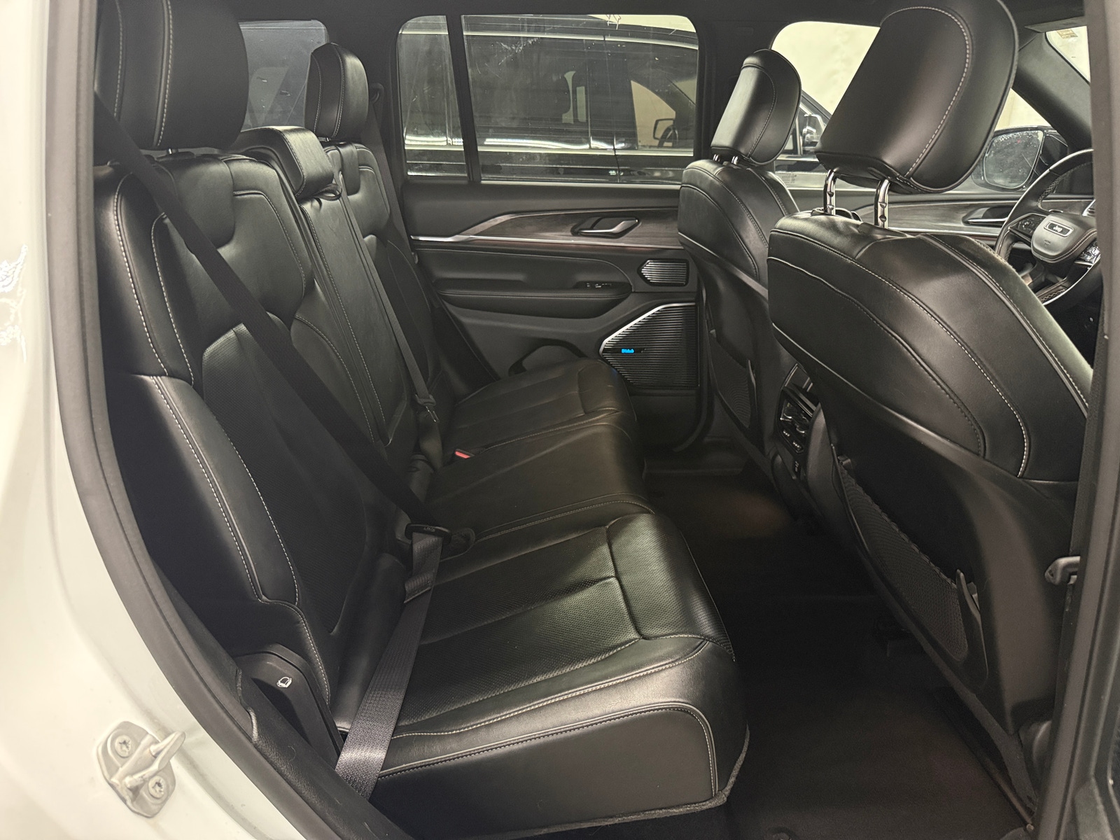 Thumbnail: 2022 Jeep Grand Cherokee - 5