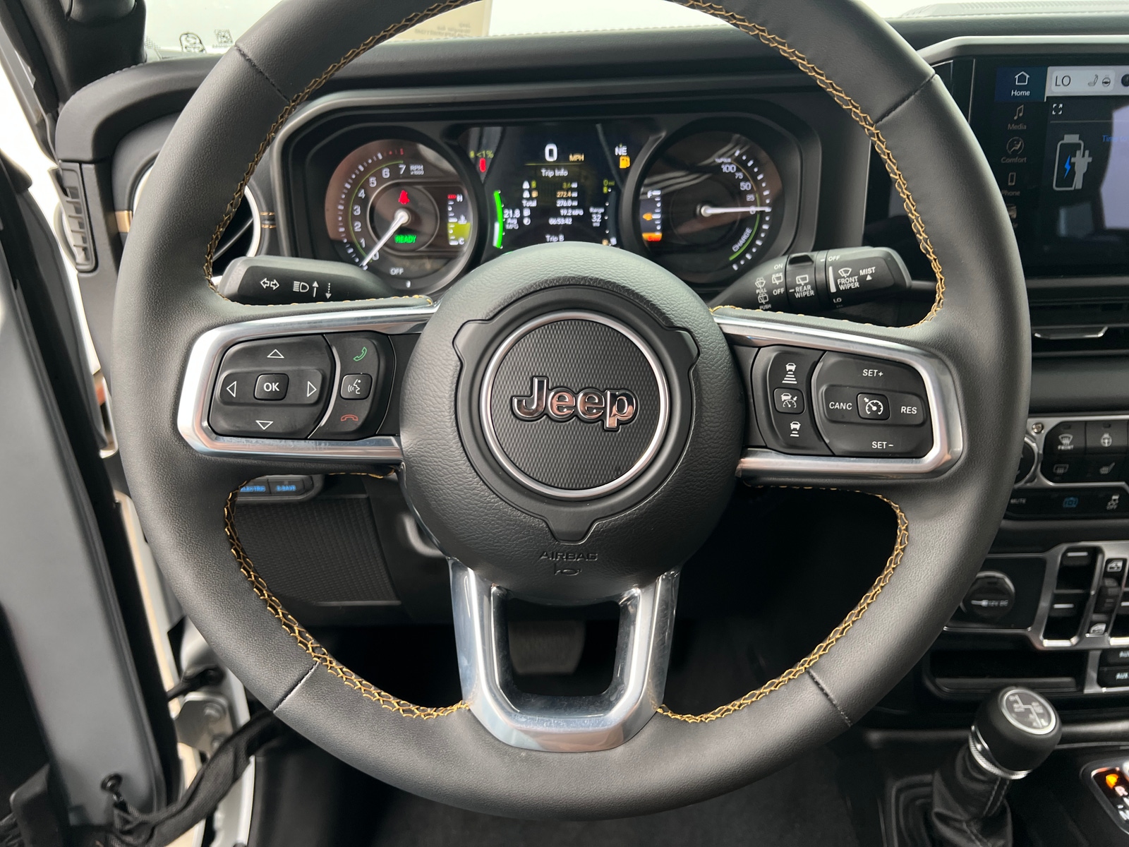 Thumbnail: 2024 Jeep Wrangler - 5