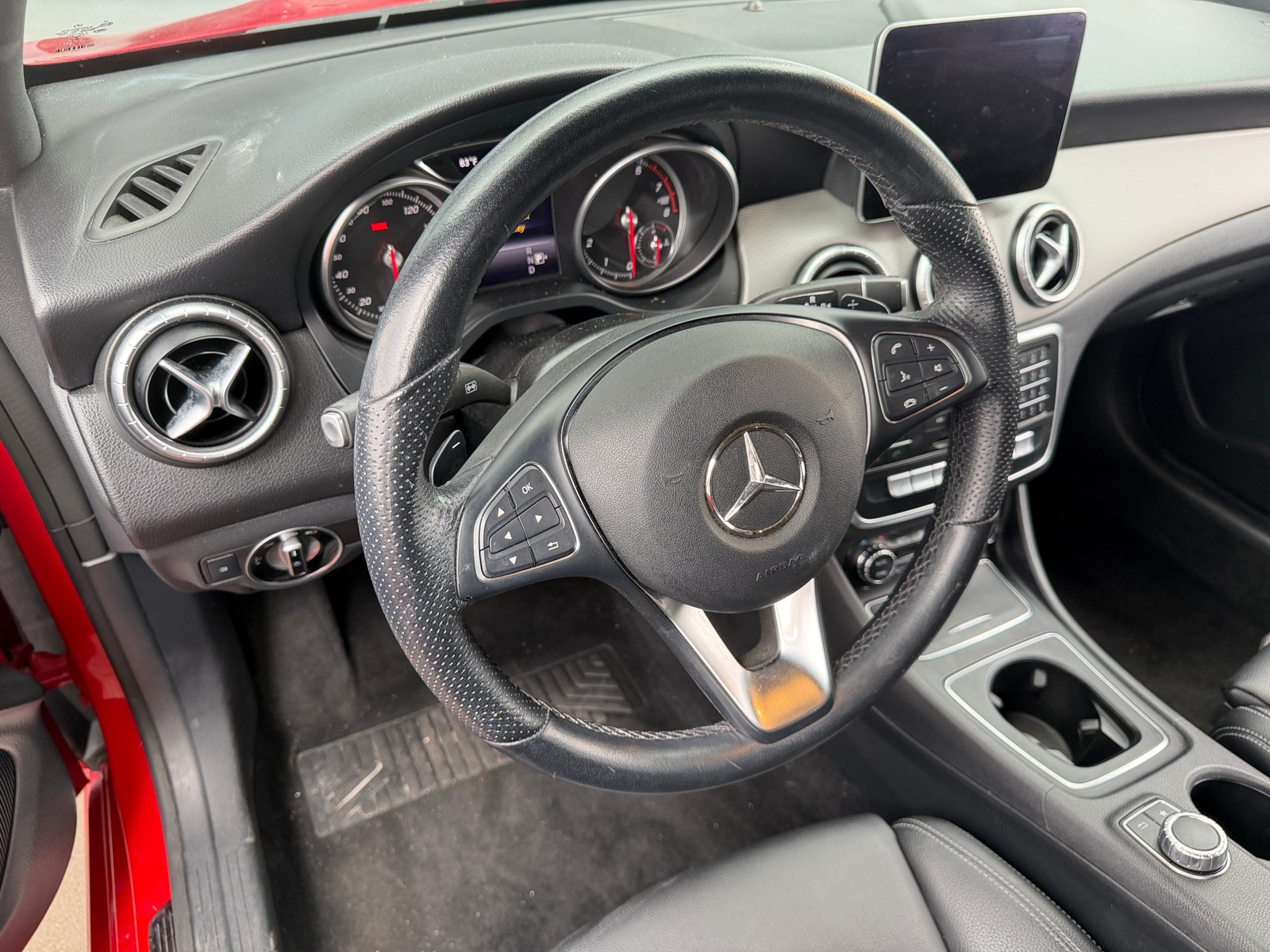 Thumbnail: 2019 Mercedes-Benz CLA - 4
