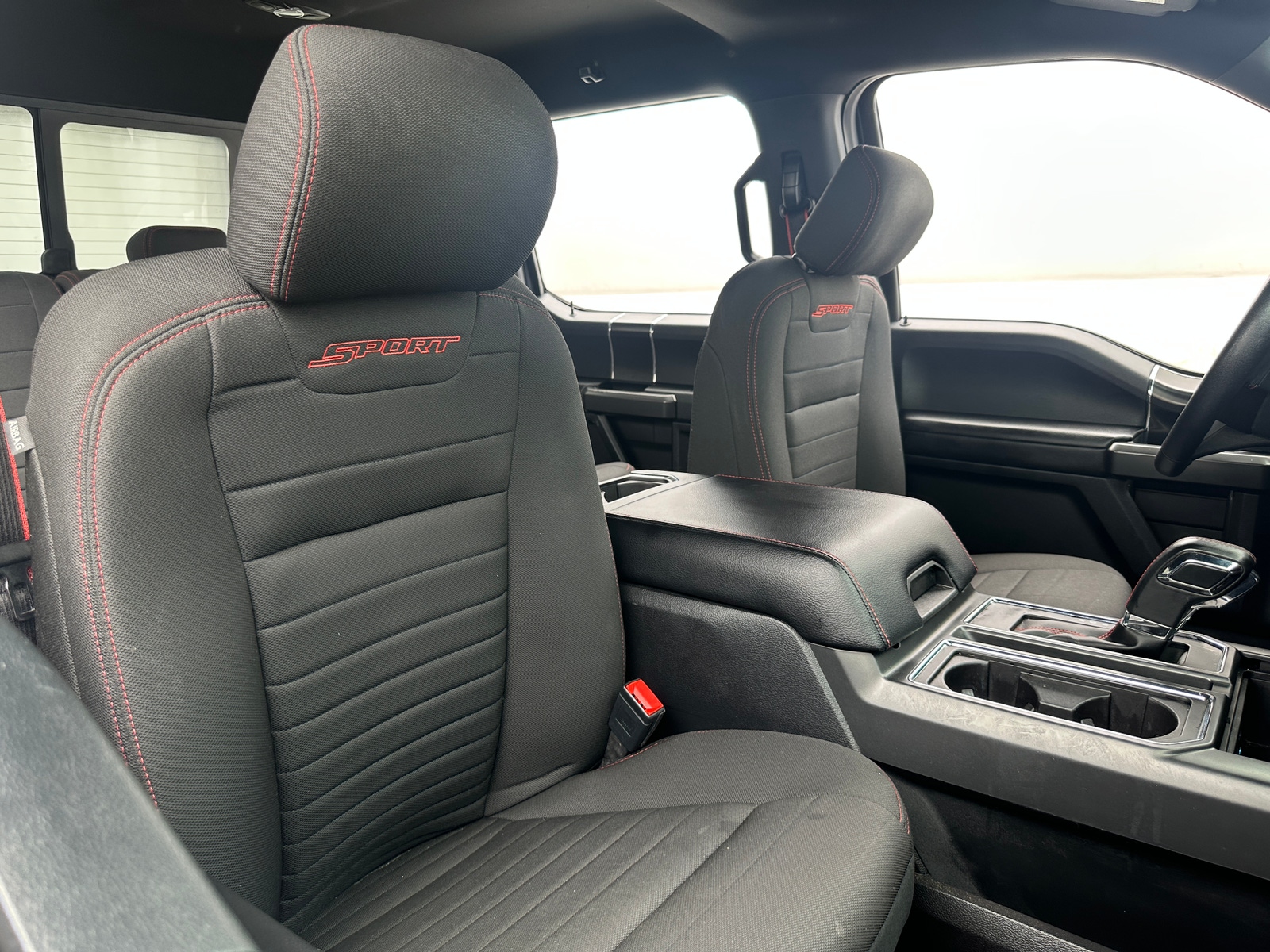 Thumbnail: 2019 Ford Econoline - 2