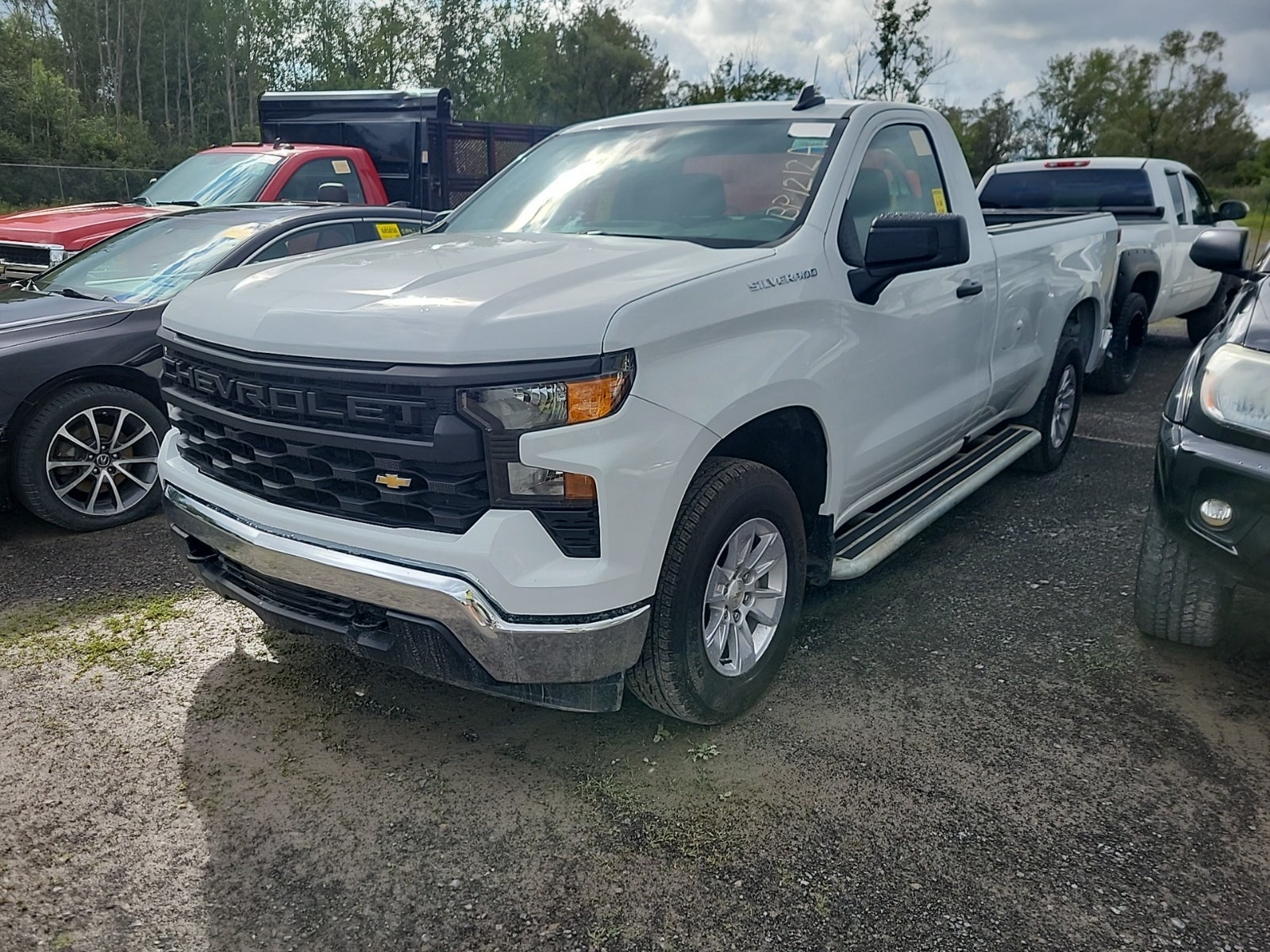 2025 Chevrolet Silverado 1500 2WD Reg Cab 140" Work Truck