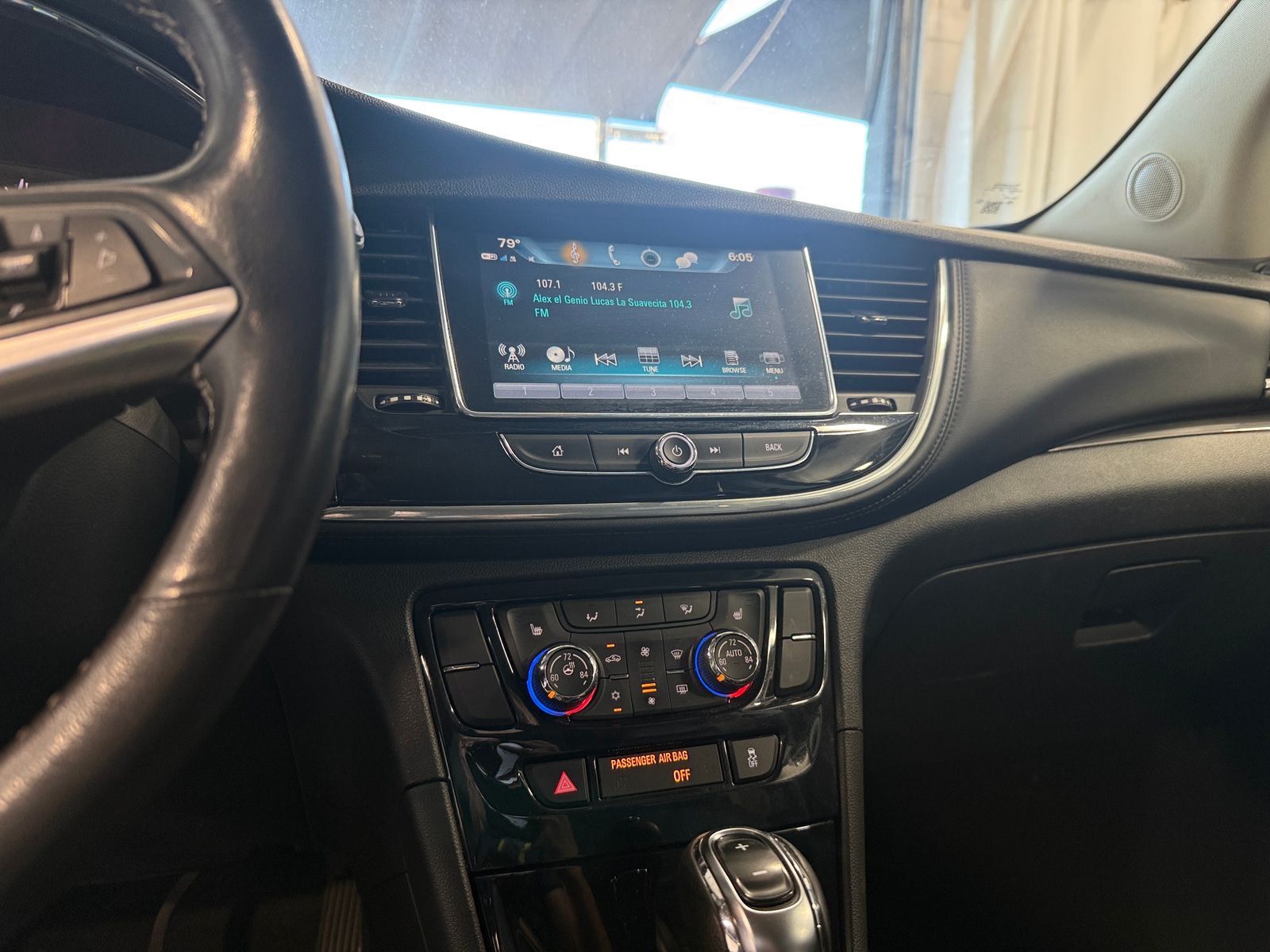 Thumbnail: 2020 Buick Encore - 3