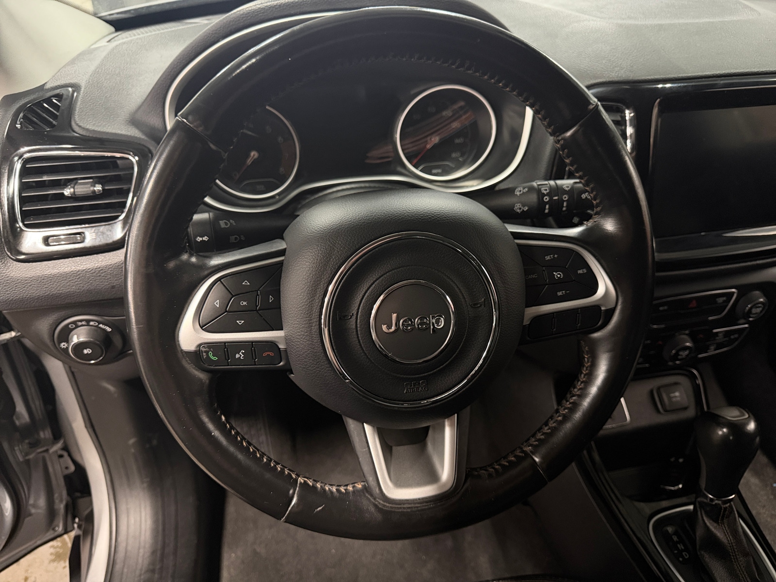 Thumbnail: 2020 Jeep Compass - 4