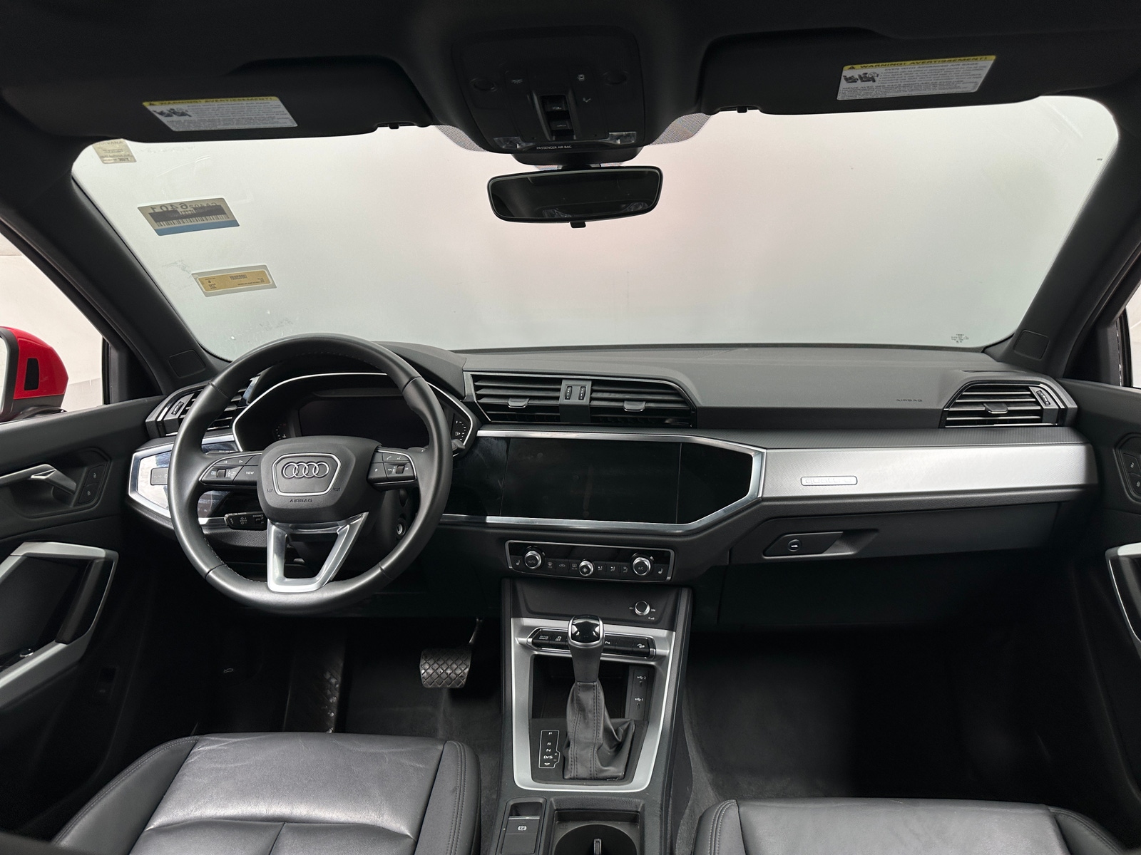 Thumbnail: 2025 Audi Q3 - 2