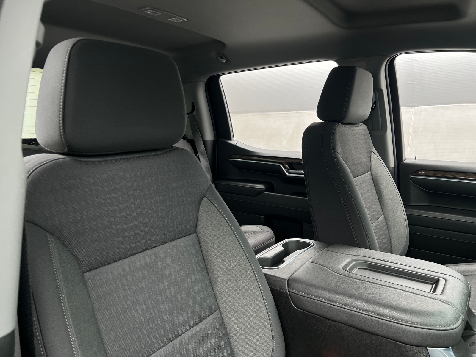 Thumbnail: 2022 Chevrolet Silverado 1500 - 2