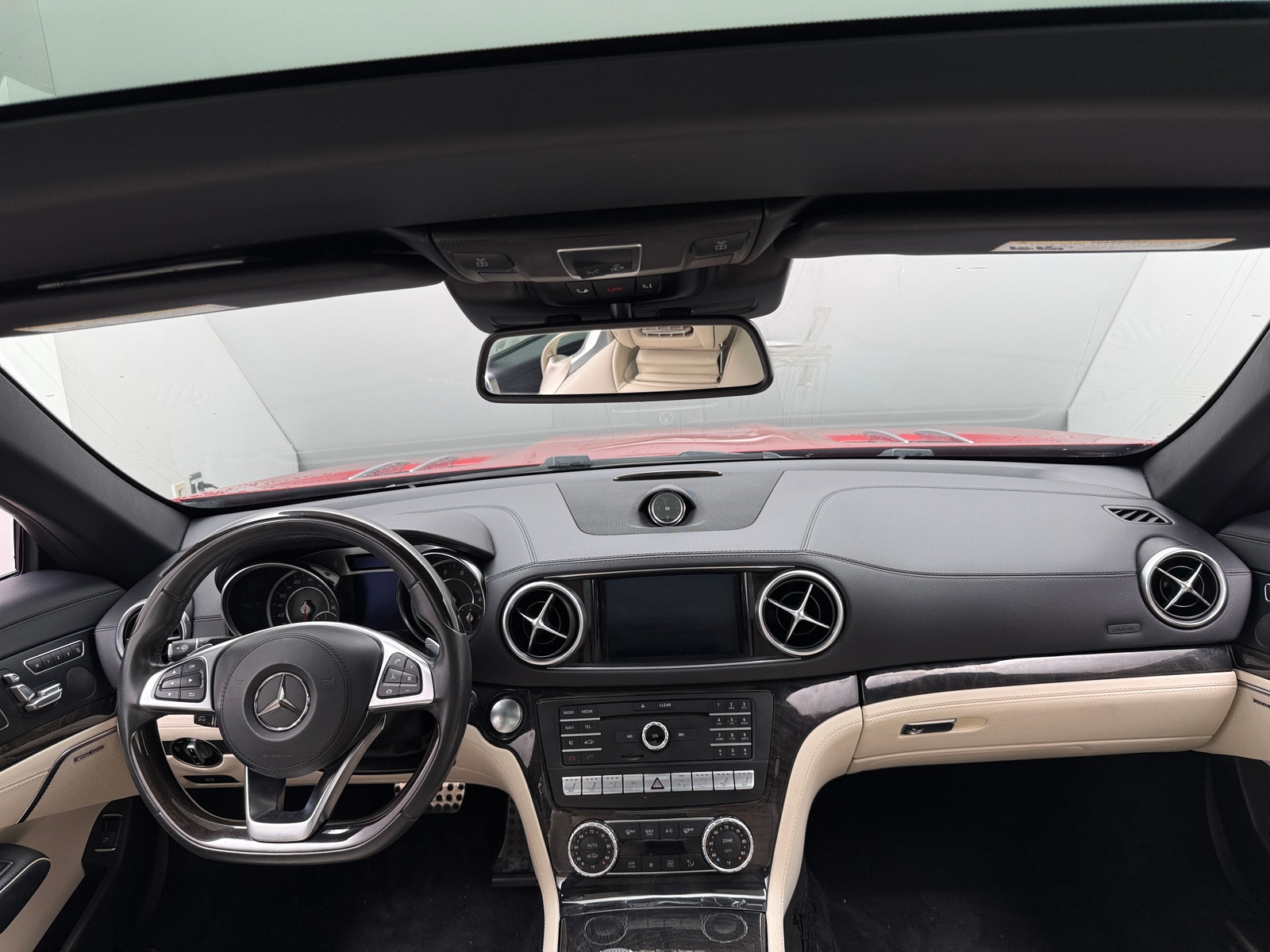Thumbnail: 2019 Mercedes-Benz SL-Class - 2