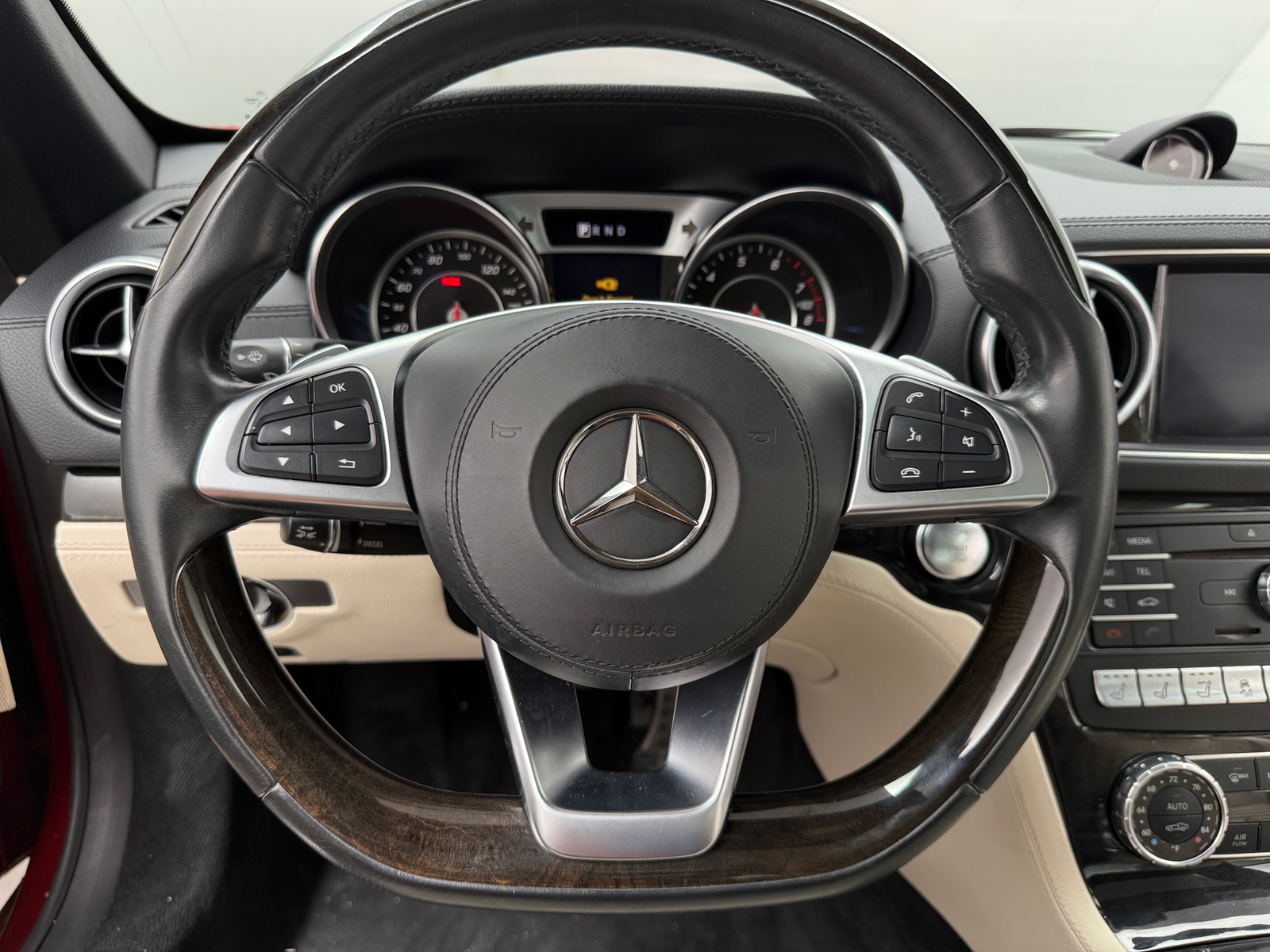 Thumbnail: 2019 Mercedes-Benz SL-Class - 4