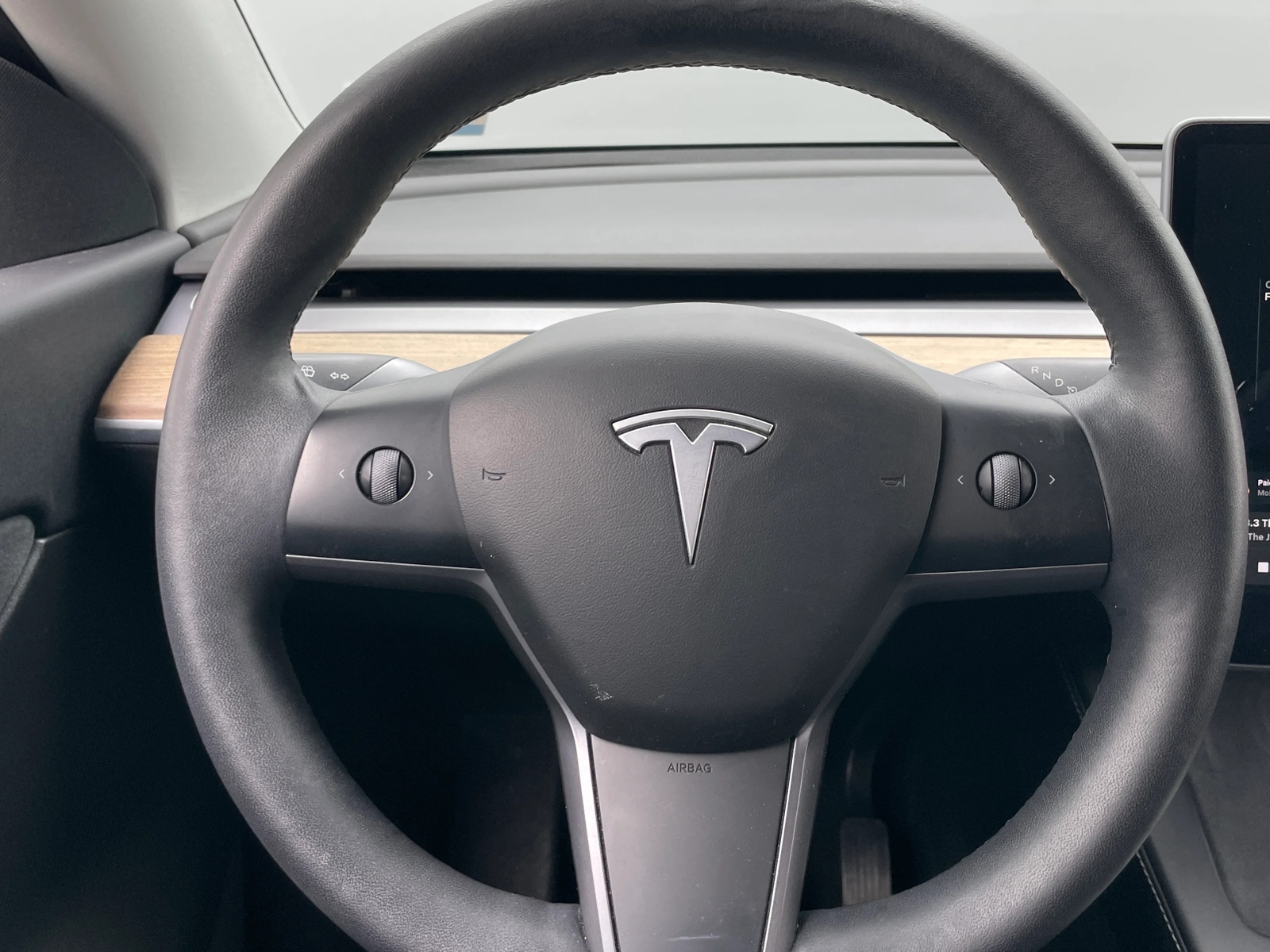 Thumbnail: 2022 Tesla Model Y - 4
