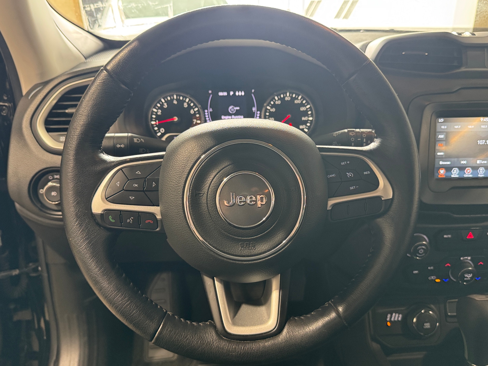 Thumbnail: 2019 Jeep Renegade - 5