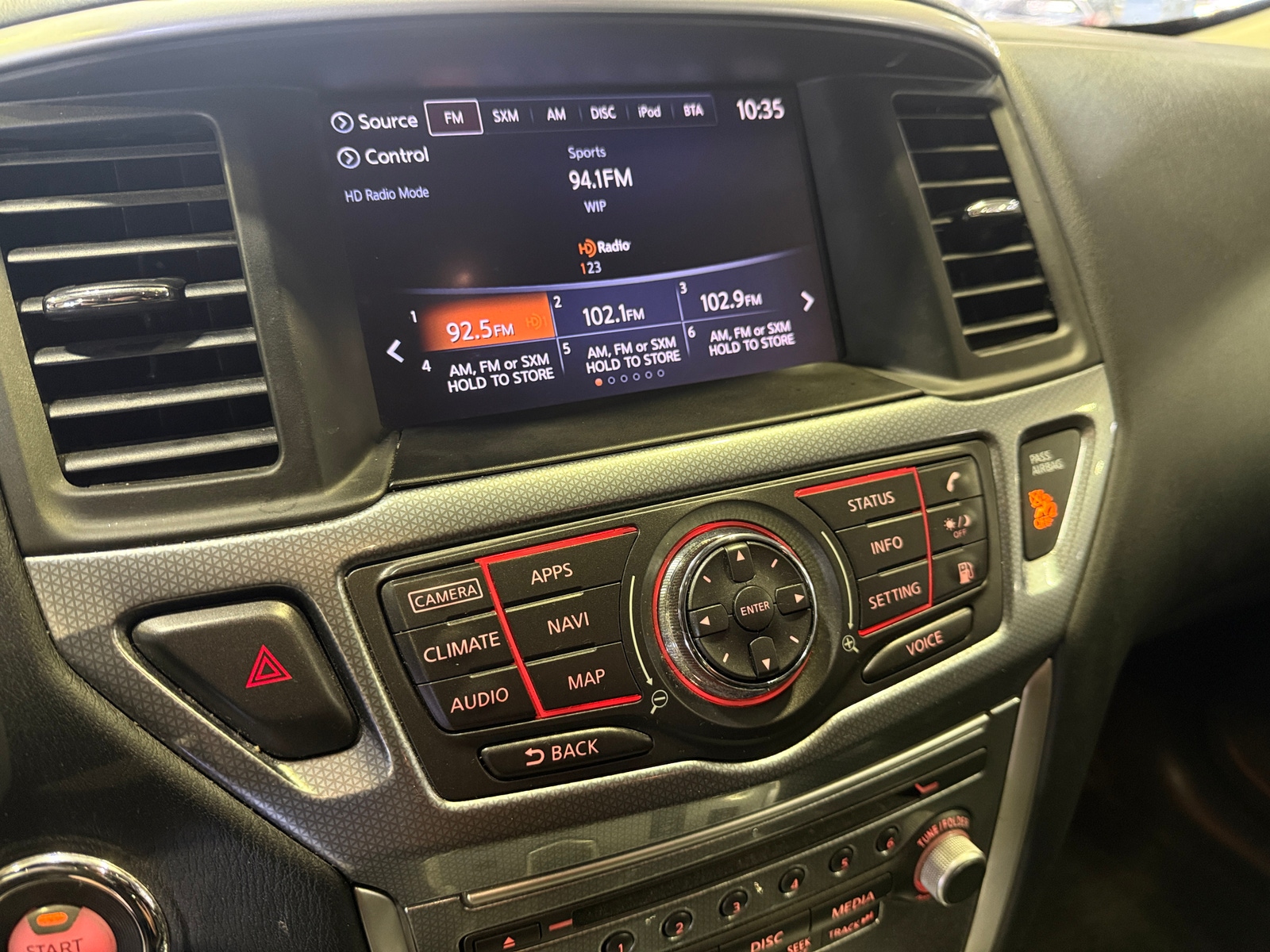 Thumbnail: 2018 Nissan Pathfinder - 3