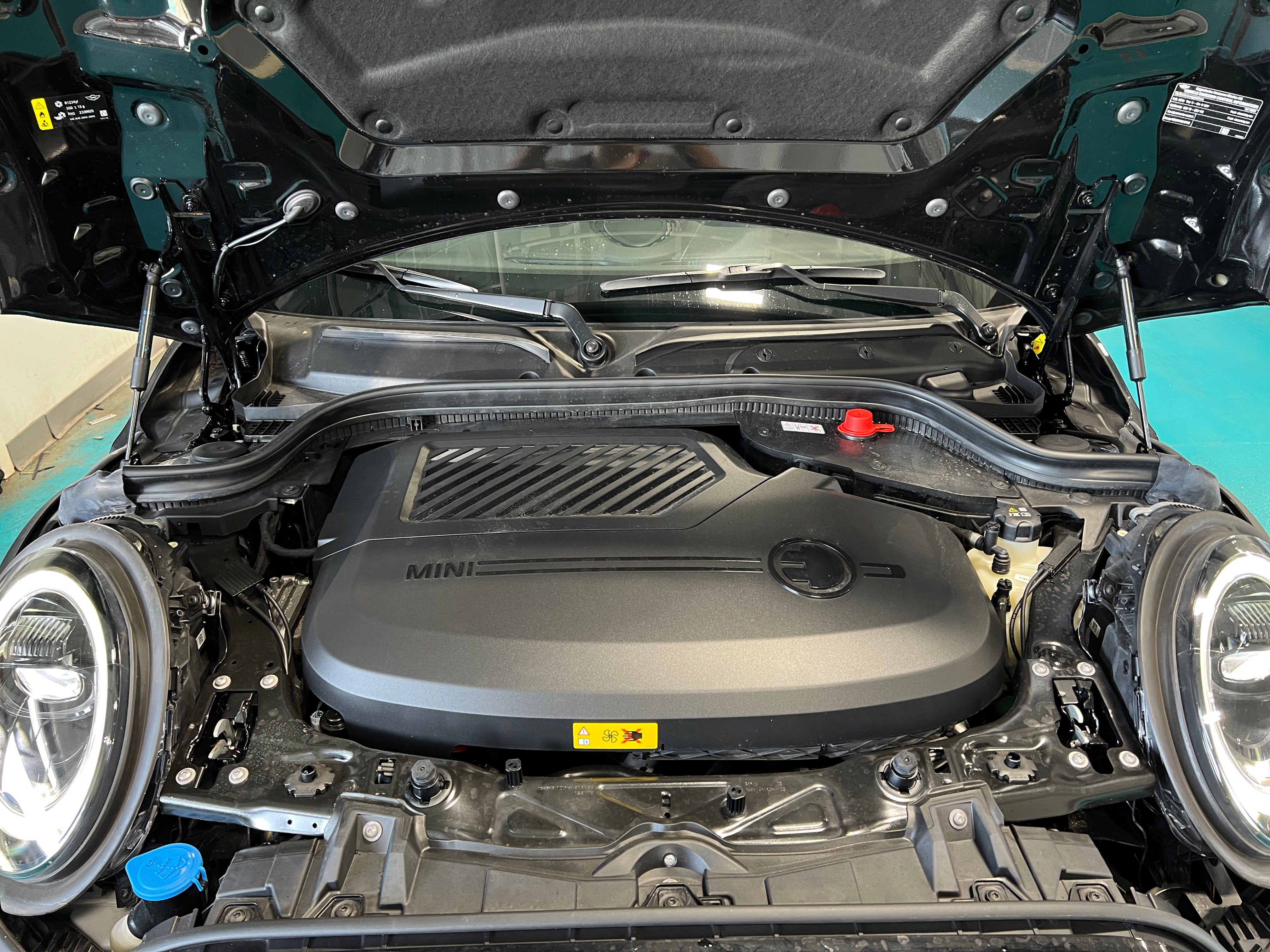 2024 MINI Hardtop 2 Door