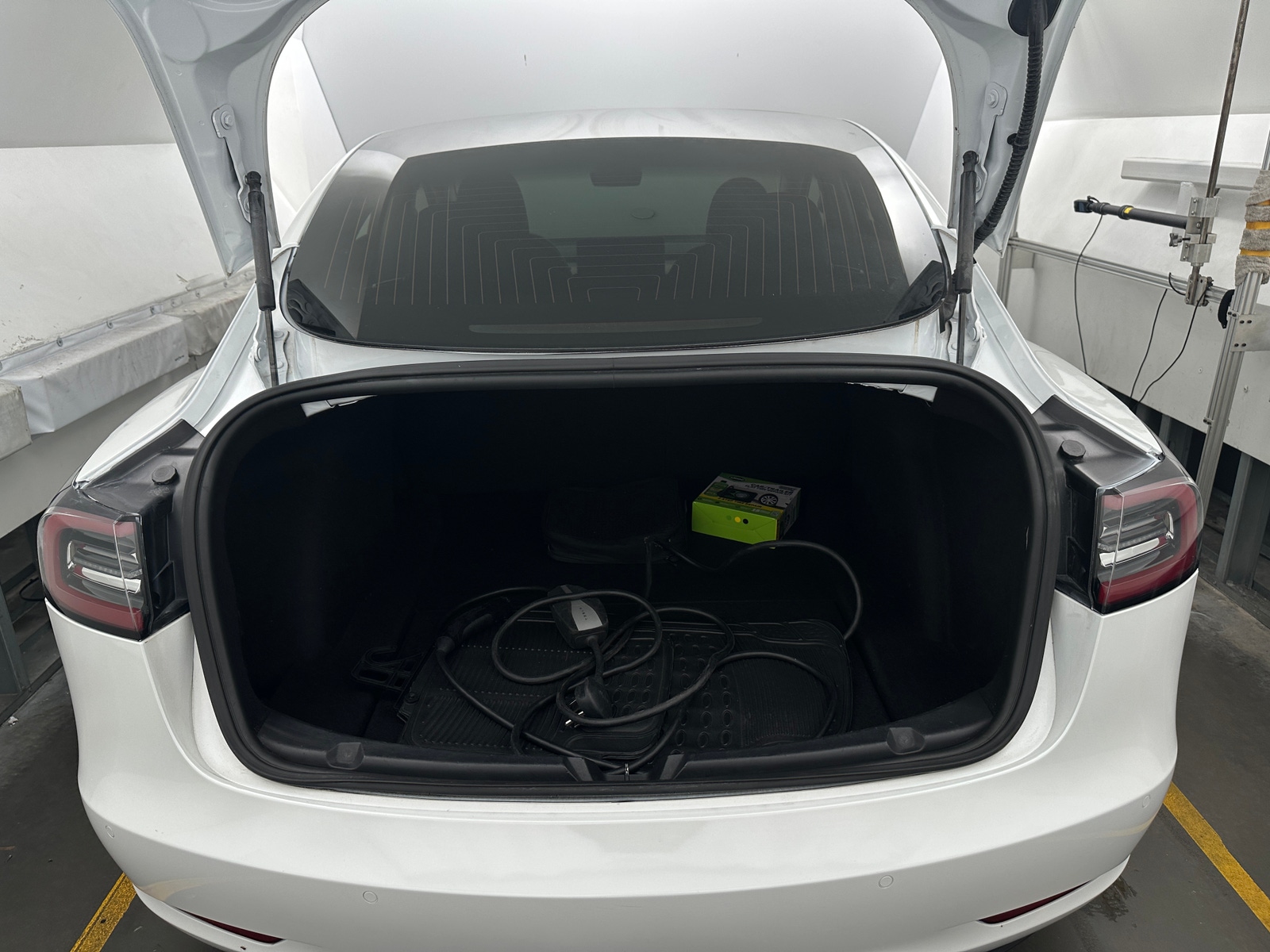 Thumbnail: 2020 Tesla Model 3 - 6