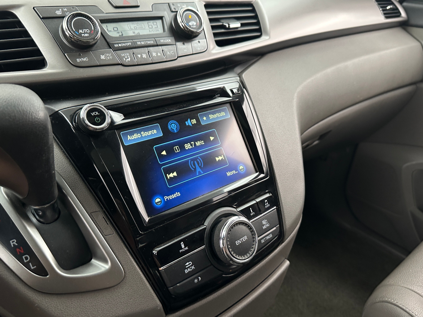 Thumbnail: 2016 Honda Odyssey - 3