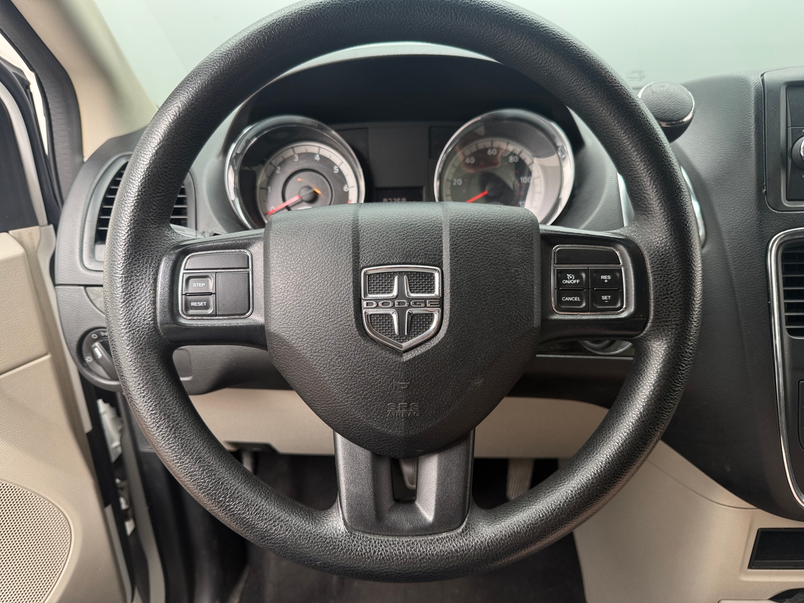 Thumbnail: 2015 Dodge Grand Caravan - 5