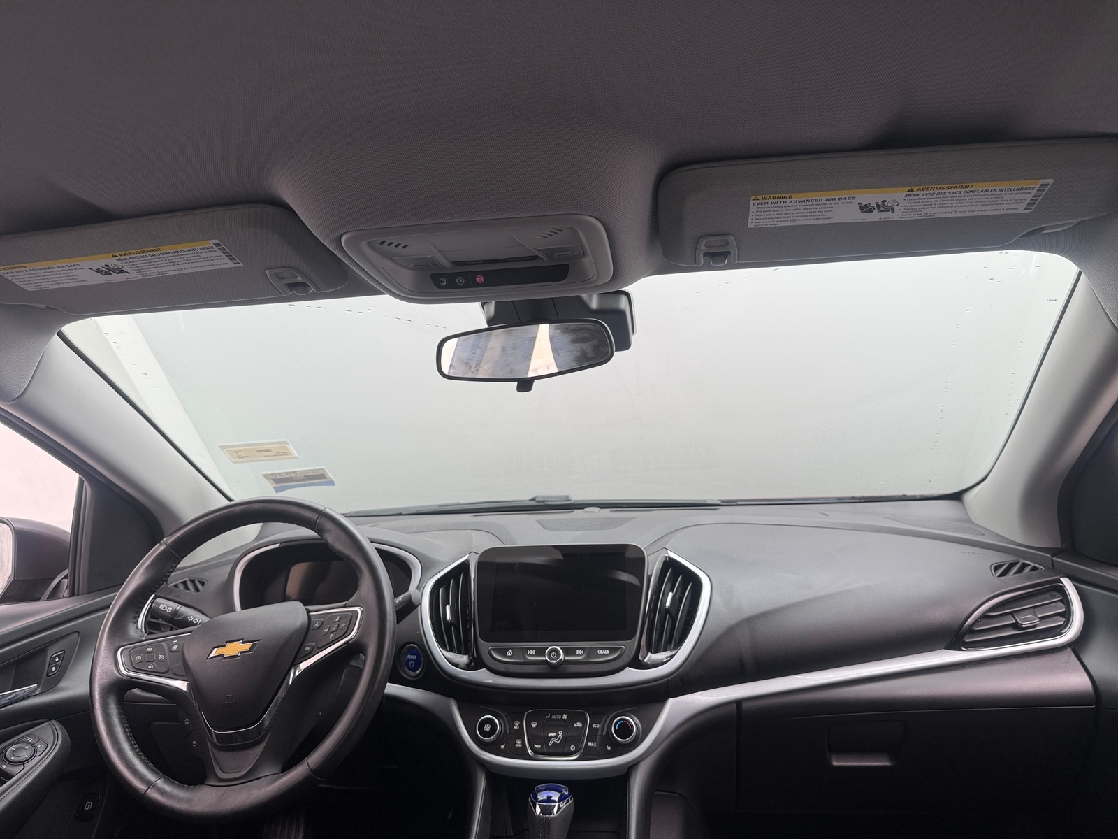 Thumbnail: 2017 Chevrolet Volt - 3