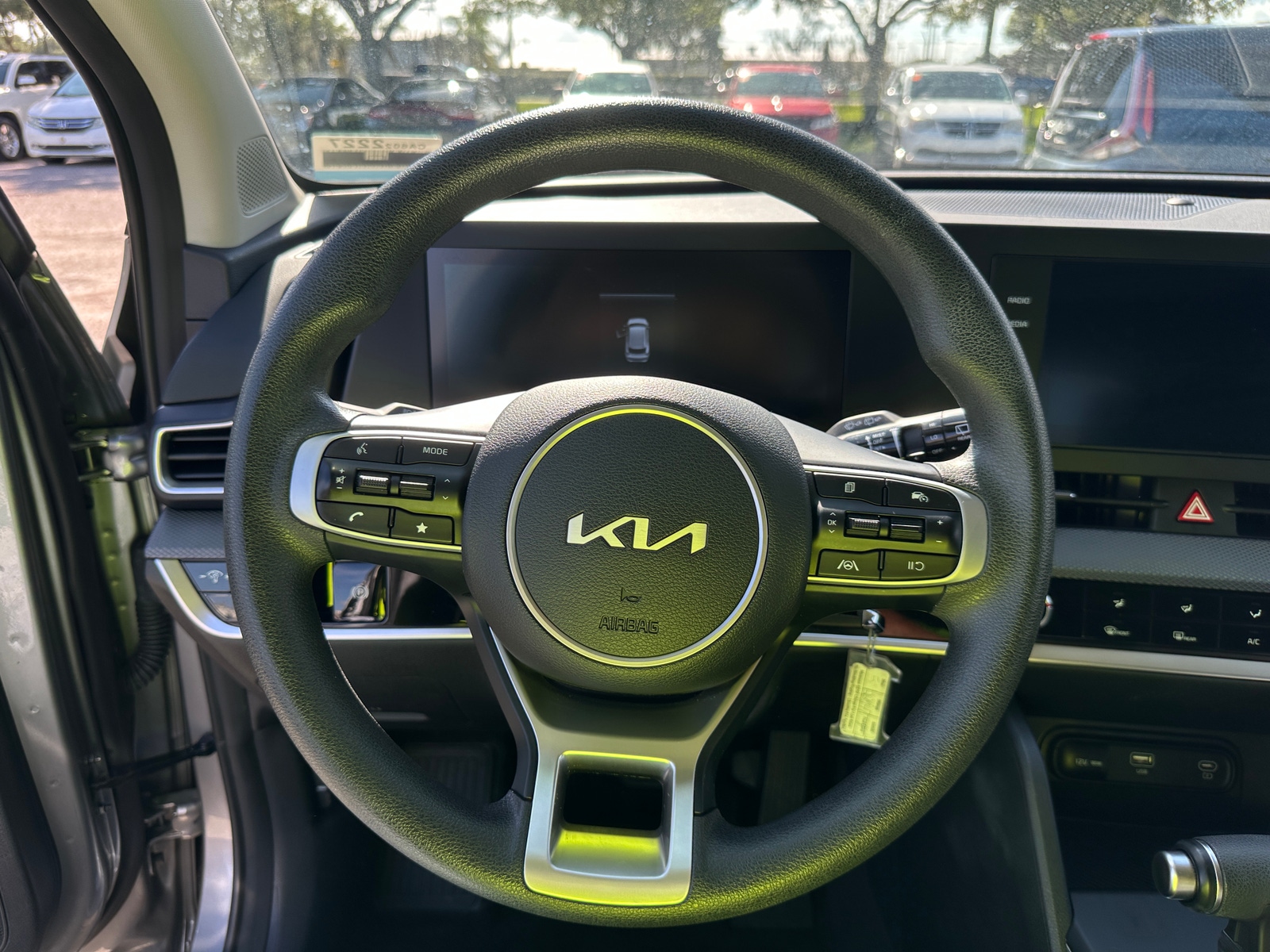 Thumbnail: 2025 Kia Sportage - 5