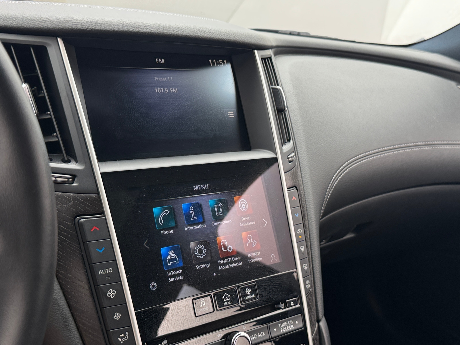 Thumbnail: 2021 INFINITI Q50 - 3