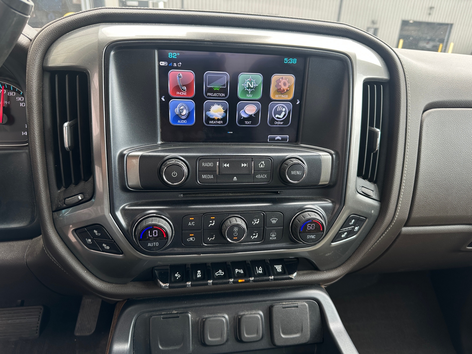 Thumbnail: 2019 Chevrolet Silverado 2500 - 3