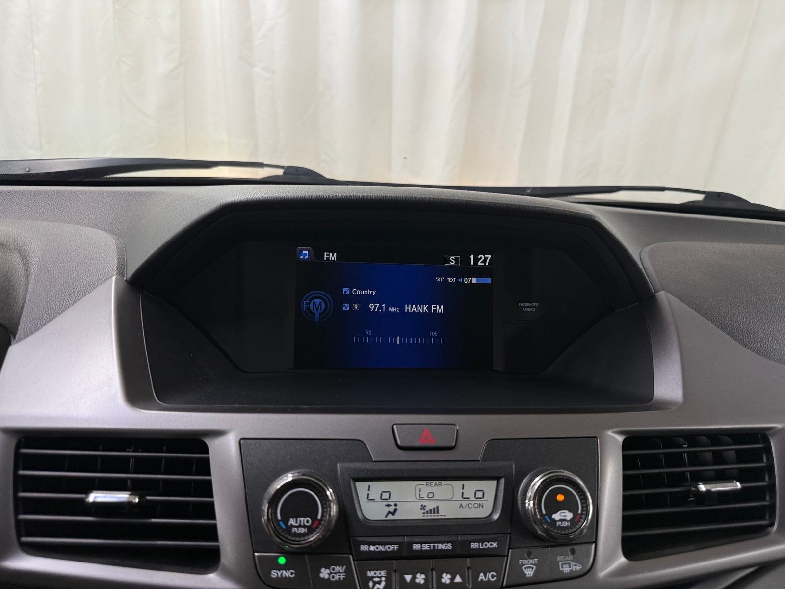 Thumbnail: 2016 Honda Odyssey - 4