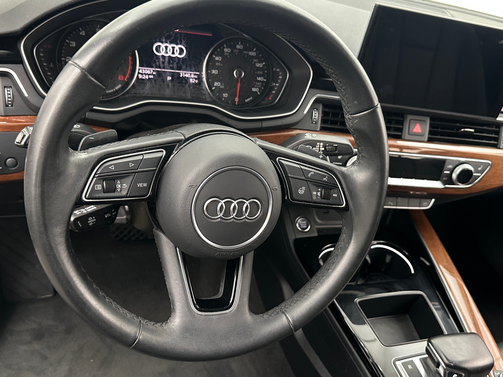 Thumbnail: 2023 Audi A4 - 4