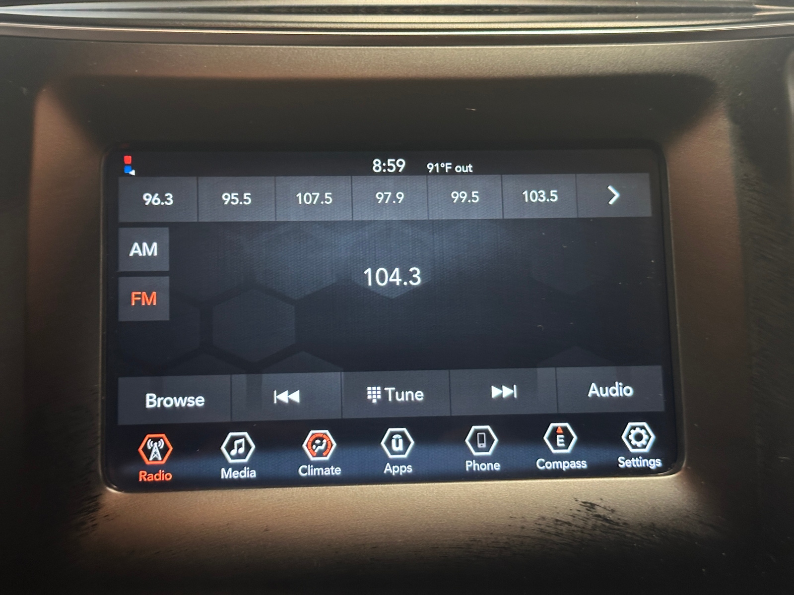 Thumbnail: 2019 Jeep Cherokee - 4