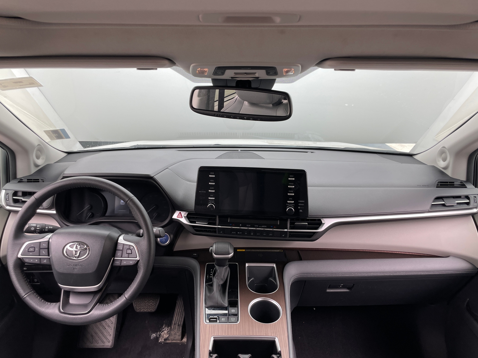 Thumbnail: 2023 Toyota Sienna - 2
