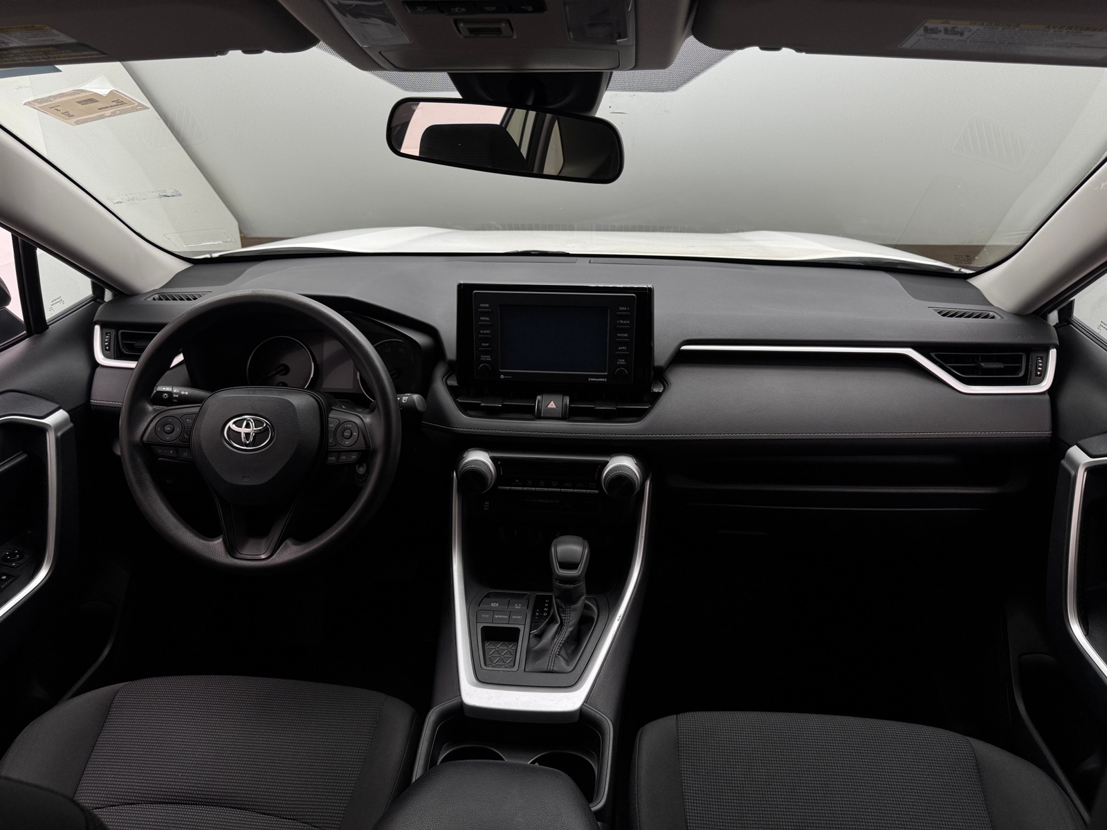 Thumbnail: 2020 Toyota RAV4 - 3