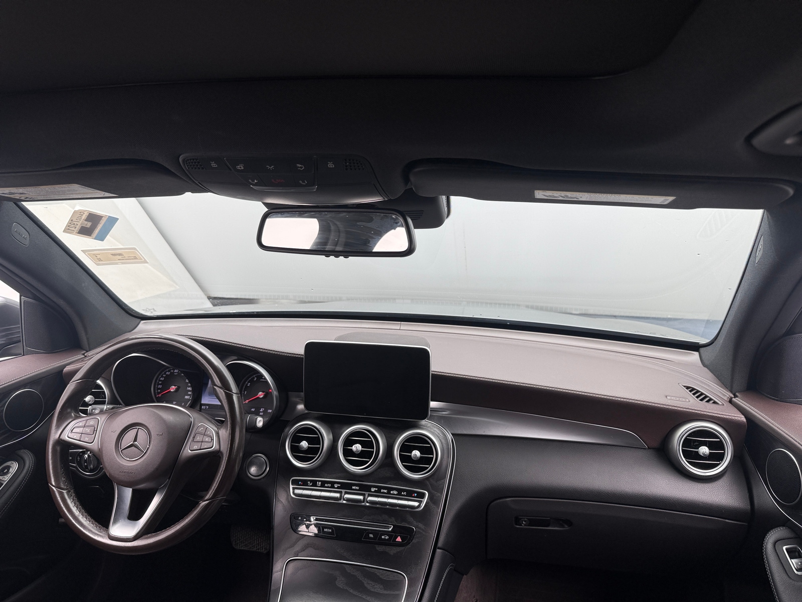 Thumbnail: 2016 Mercedes-Benz GLC - 2