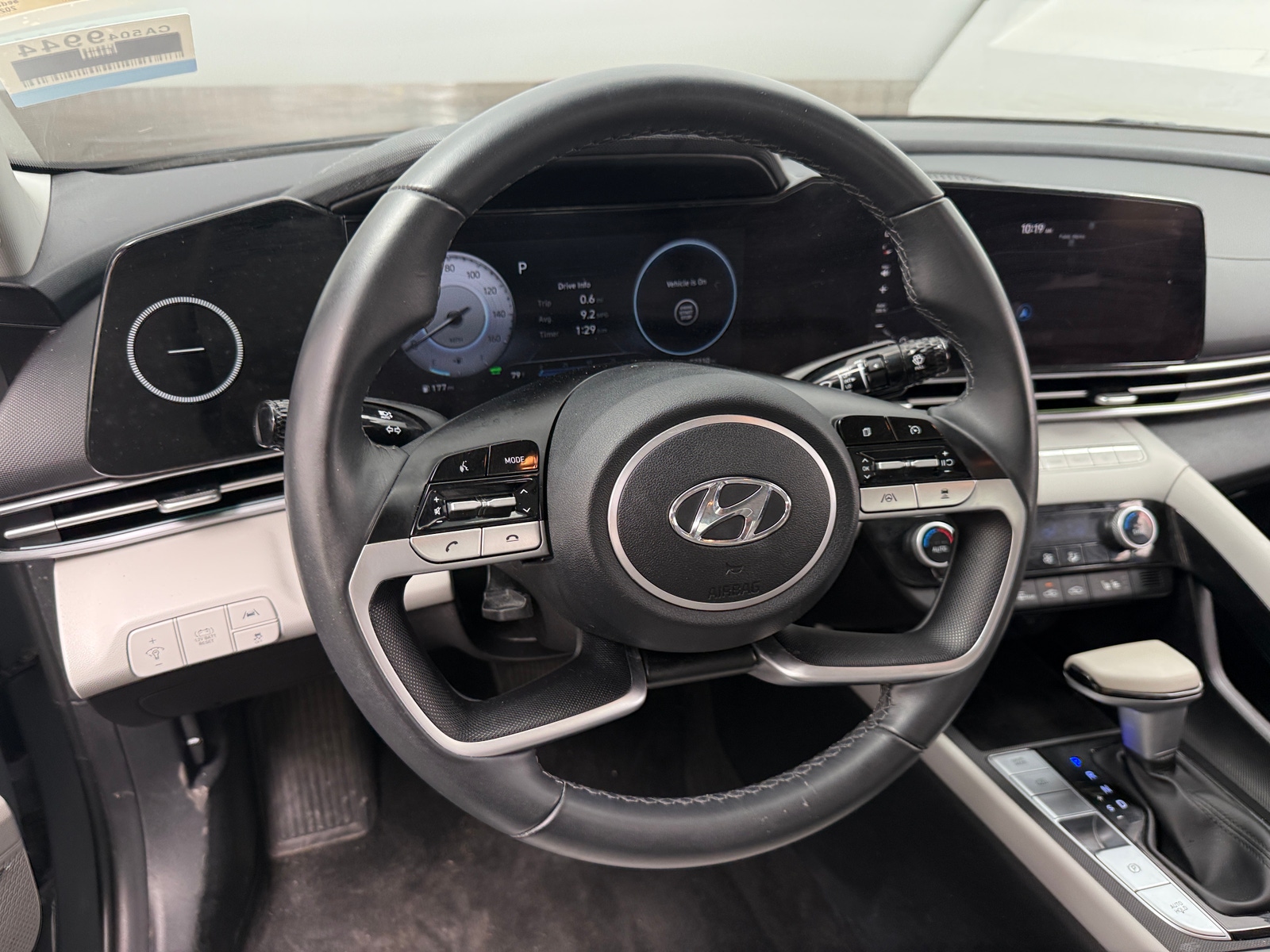 Thumbnail: 2023 Hyundai Elantra - 4