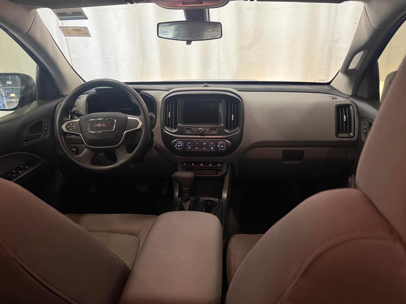 Thumbnail: 2019 GMC Canyon - 3