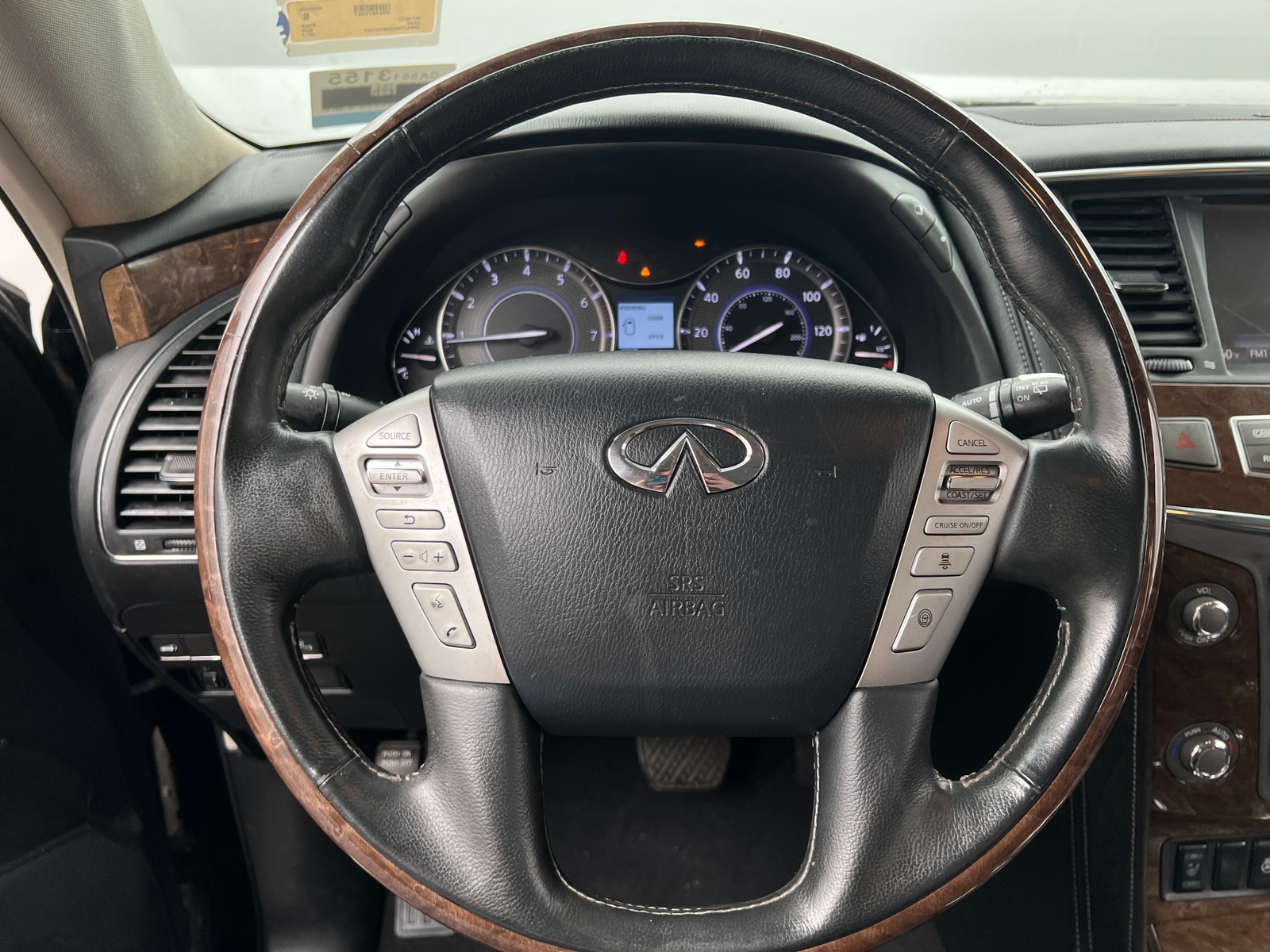 Thumbnail: 2017 INFINITI QX80 - 4