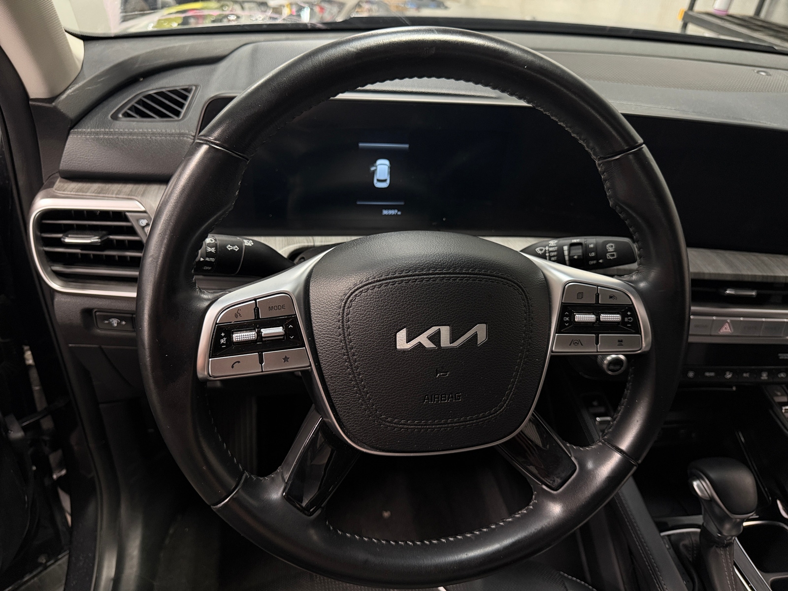 Thumbnail: 2024 Kia Telluride - 4