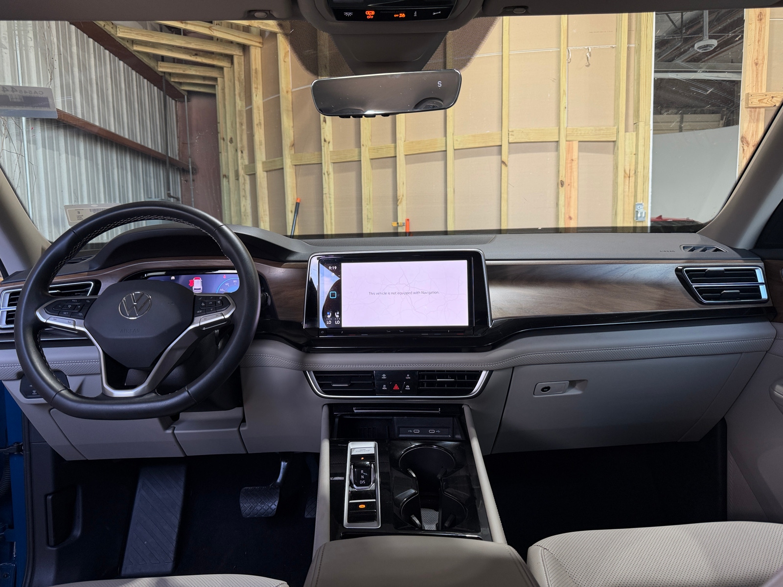 Thumbnail: 2026 Volkswagen Atlas - 2